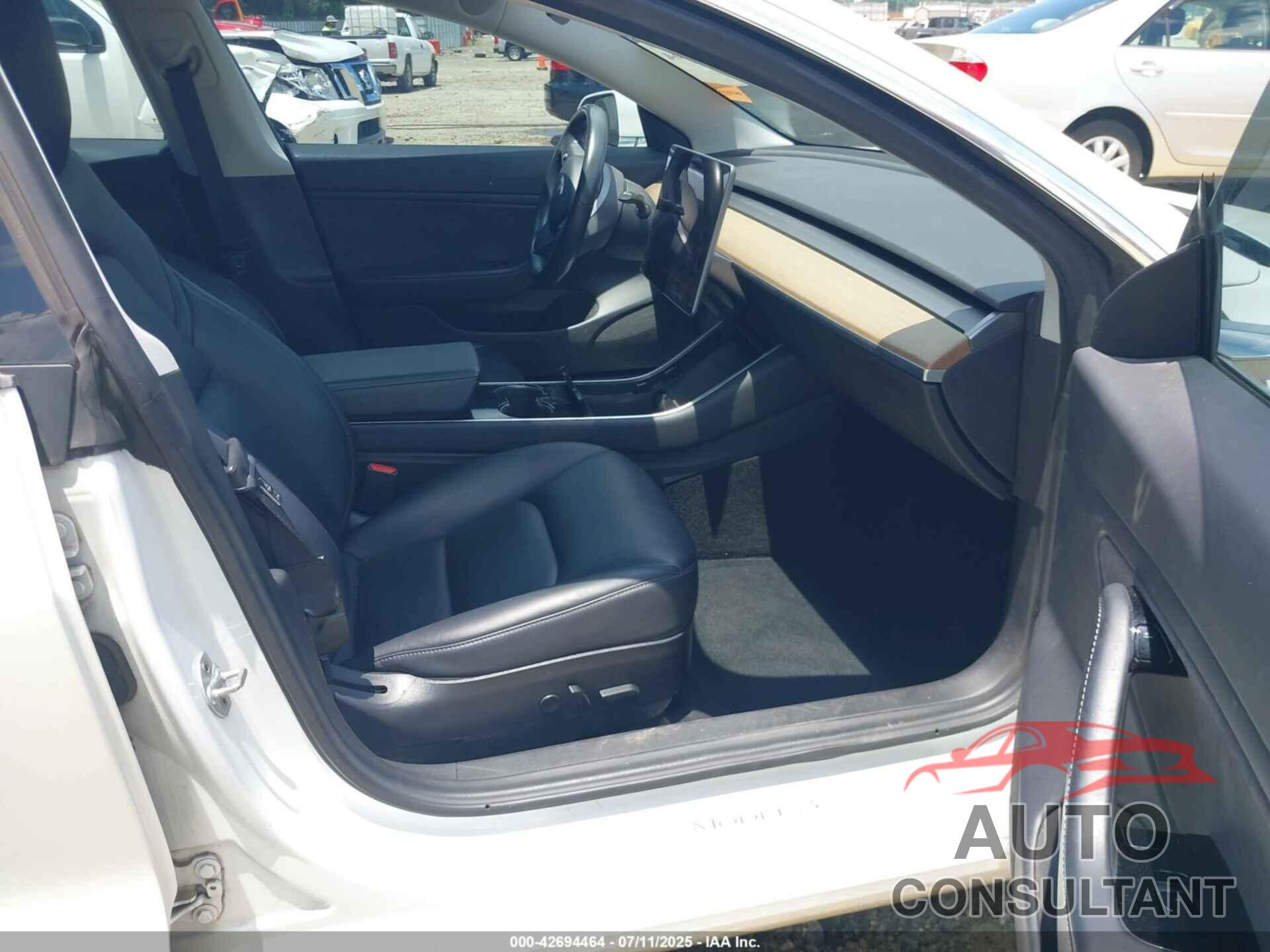 TESLA MODEL 3 2019 - 5YJ3E1EA4KF328323