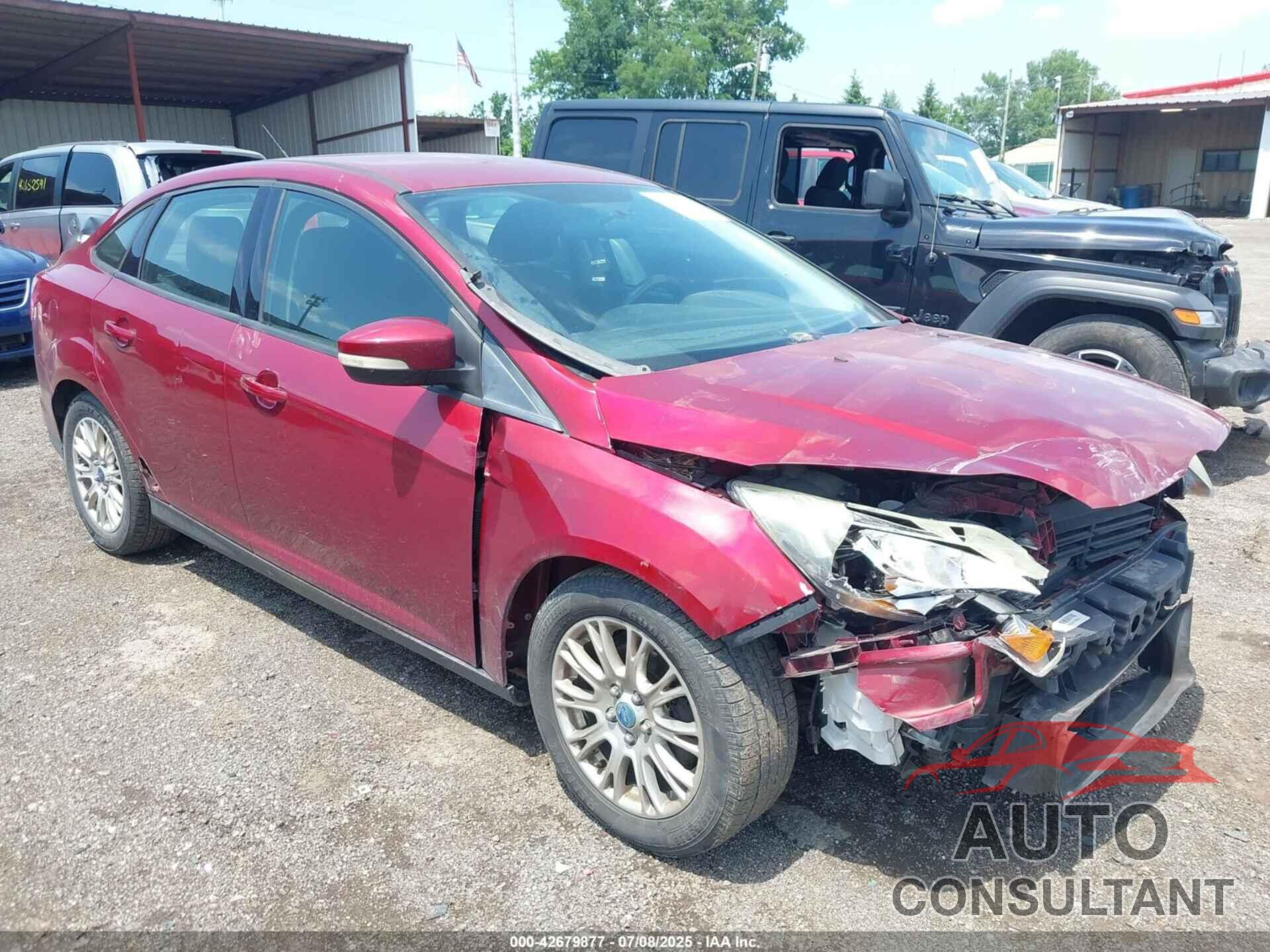FORD FOCUS 2013 - 1FADP3F26DL242146