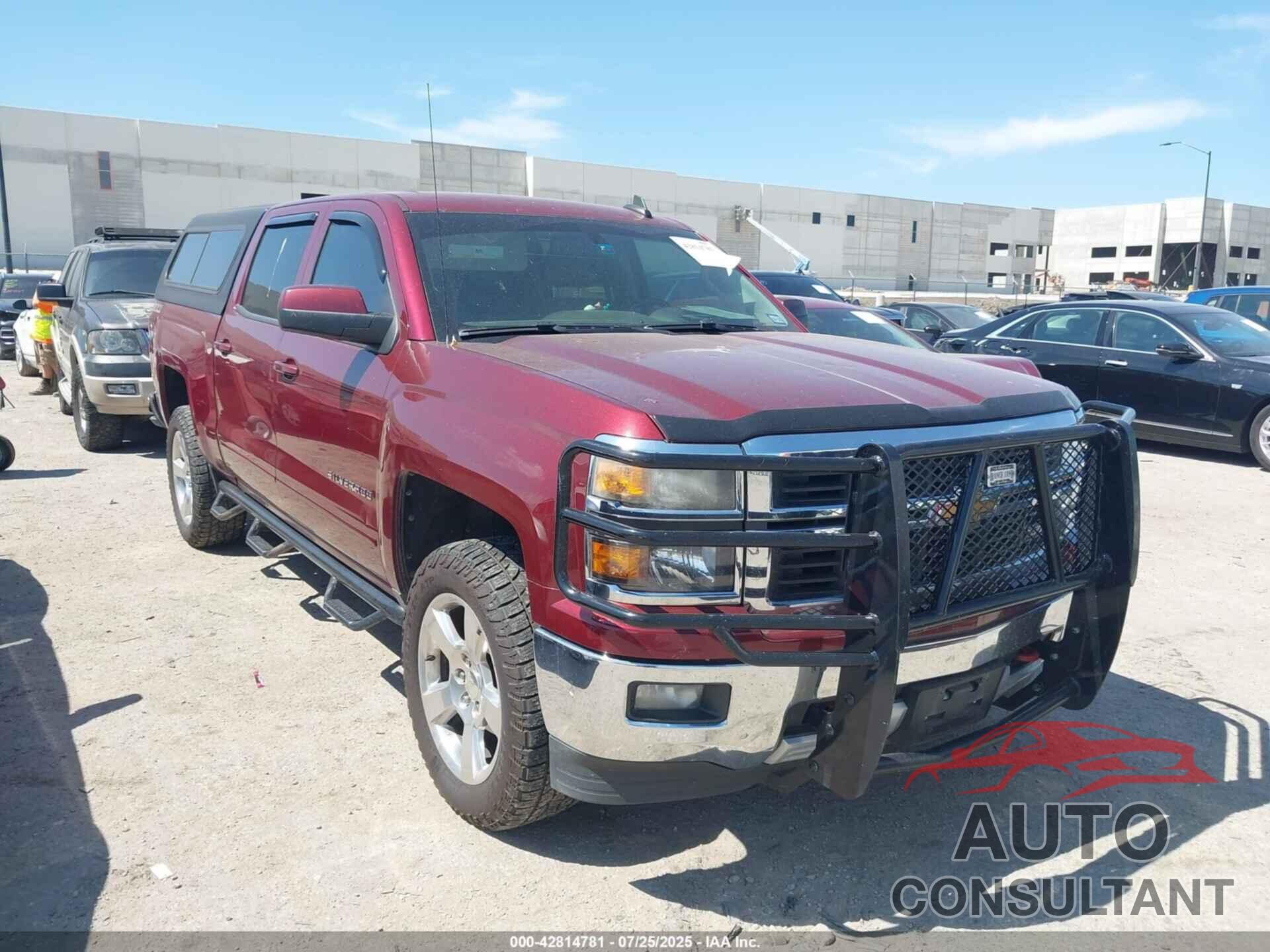 CHEVROLET SILVERADO 1500 2015 - 3GCUKREC9FG151880