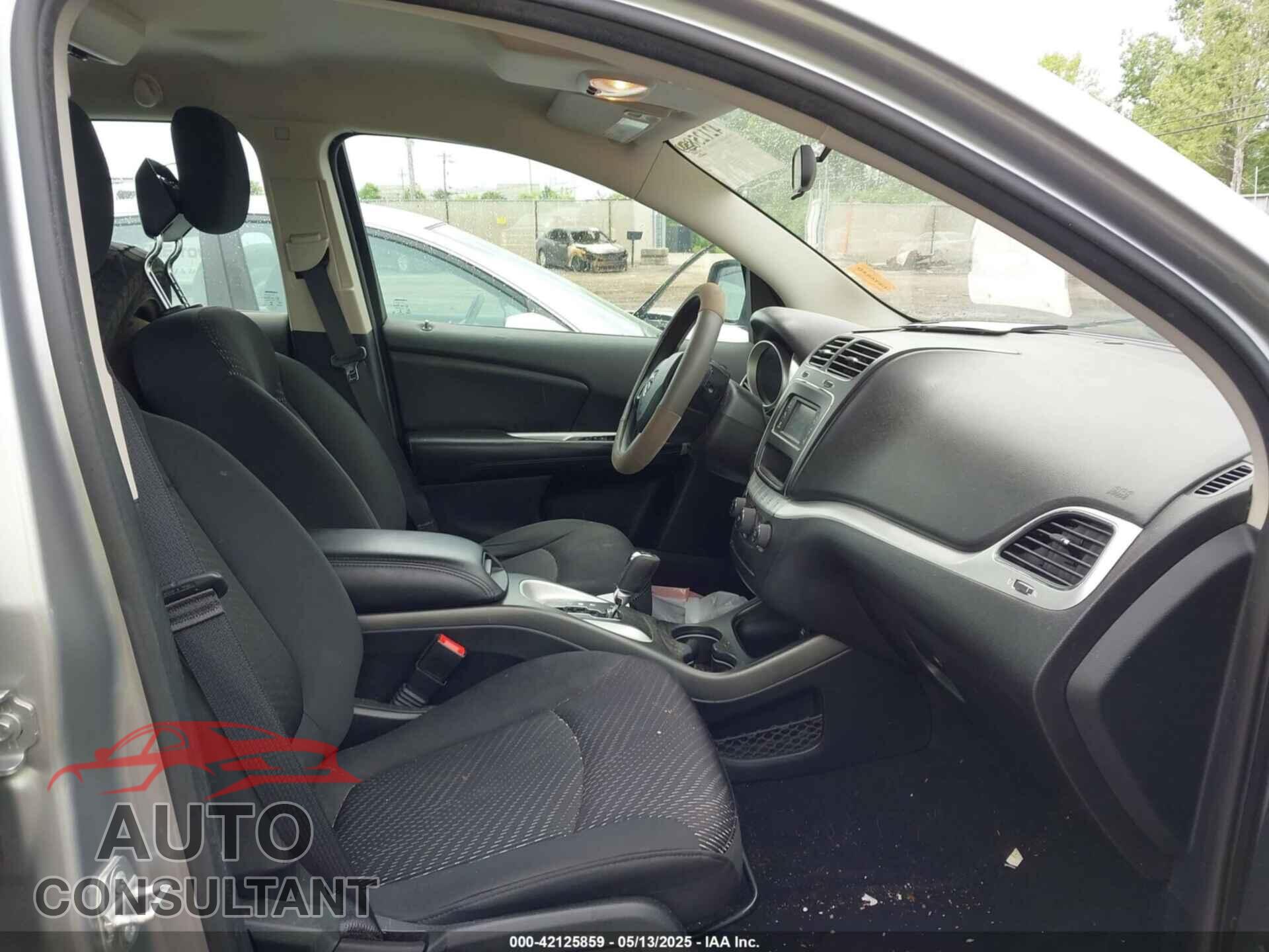 DODGE JOURNEY 2015 - 3C4PDCAB4FT675432