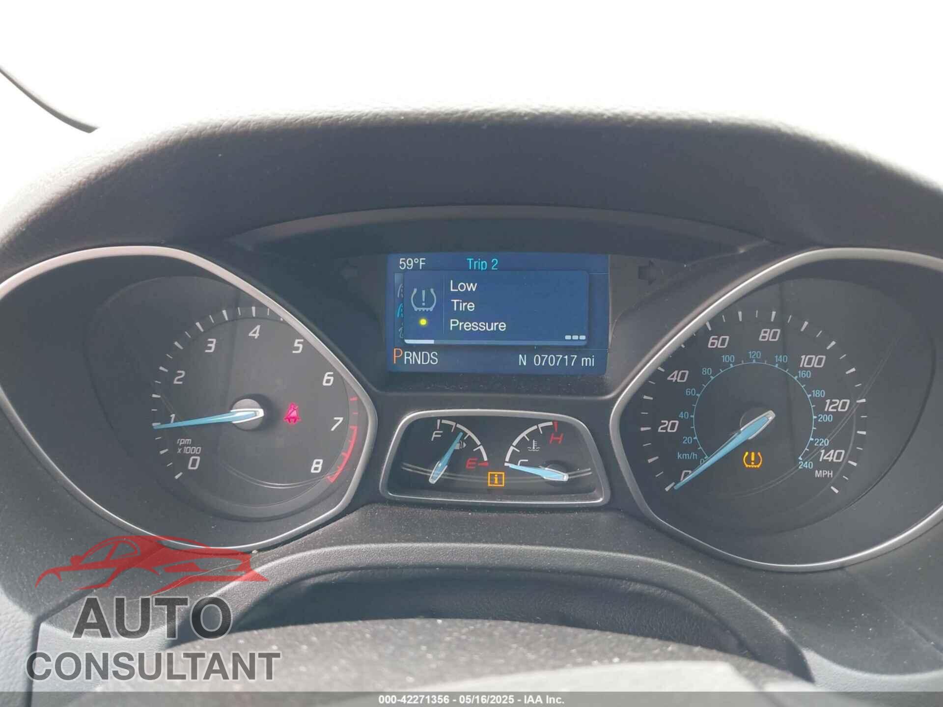 FORD FOCUS 2014 - 1FADP3F2XEL302740