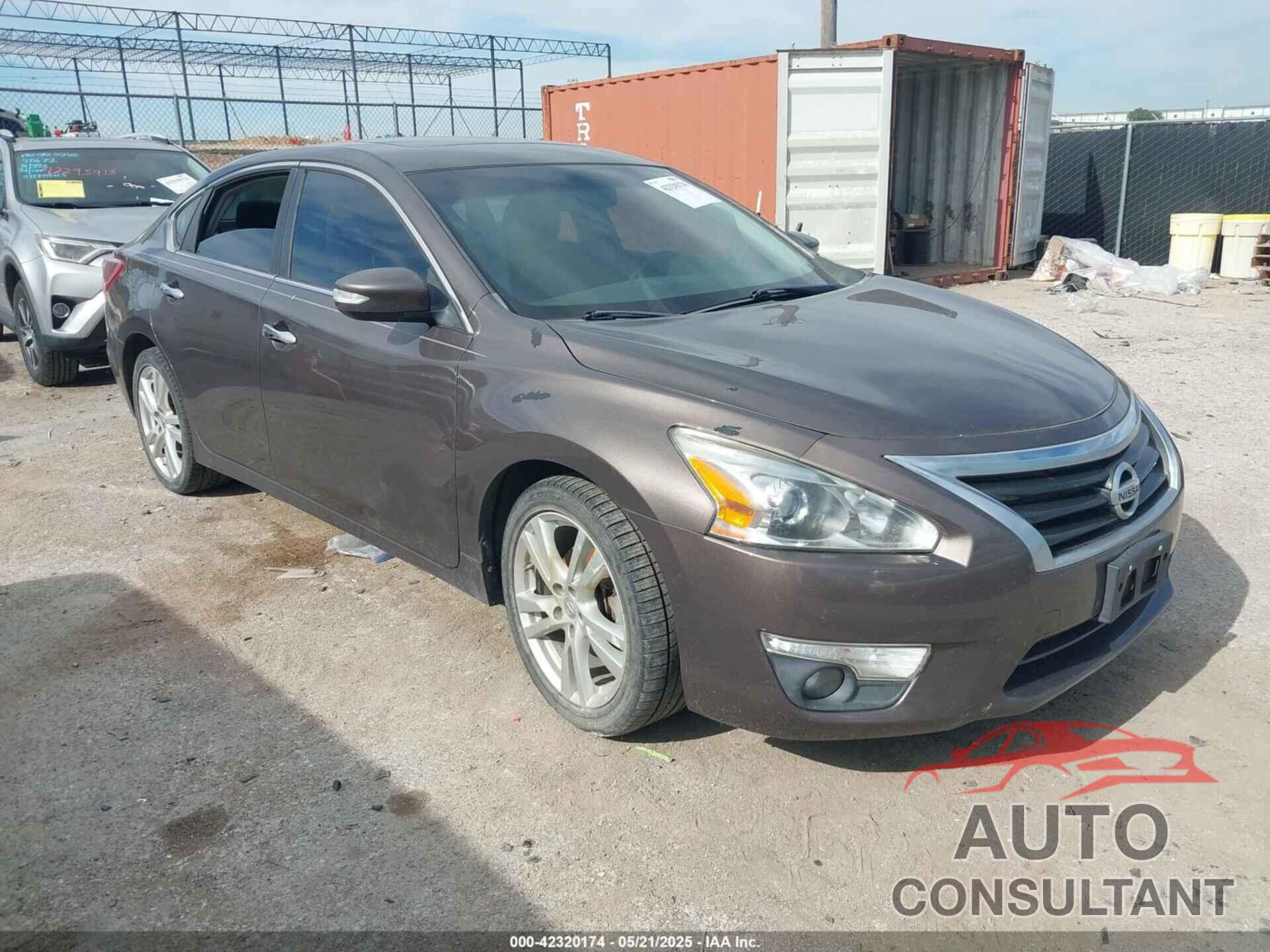 NISSAN ALTIMA 2013 - 1N4BL3AP5DN443210