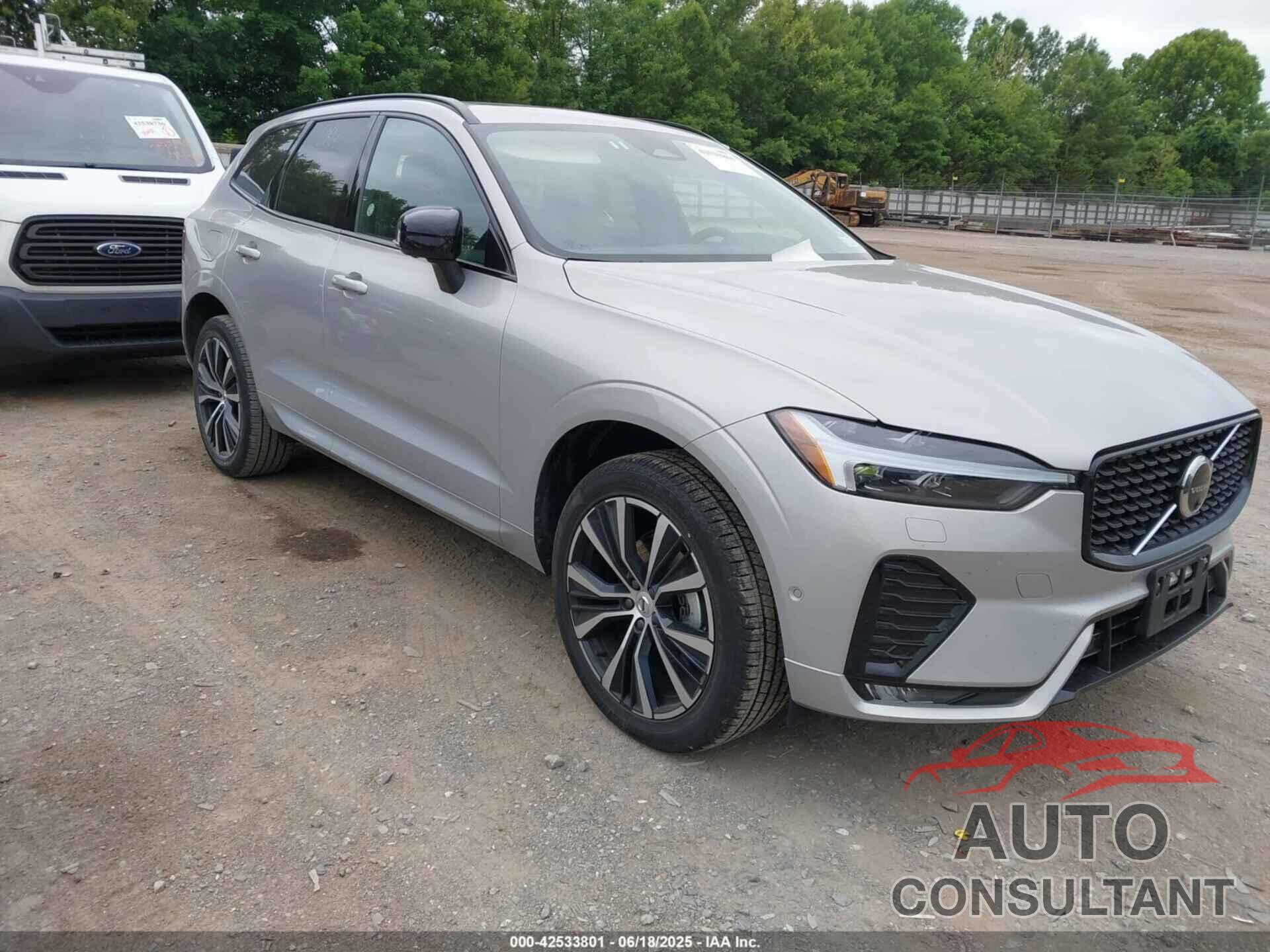 VOLVO XC60 2025 - YV4M12RC5S1149246
