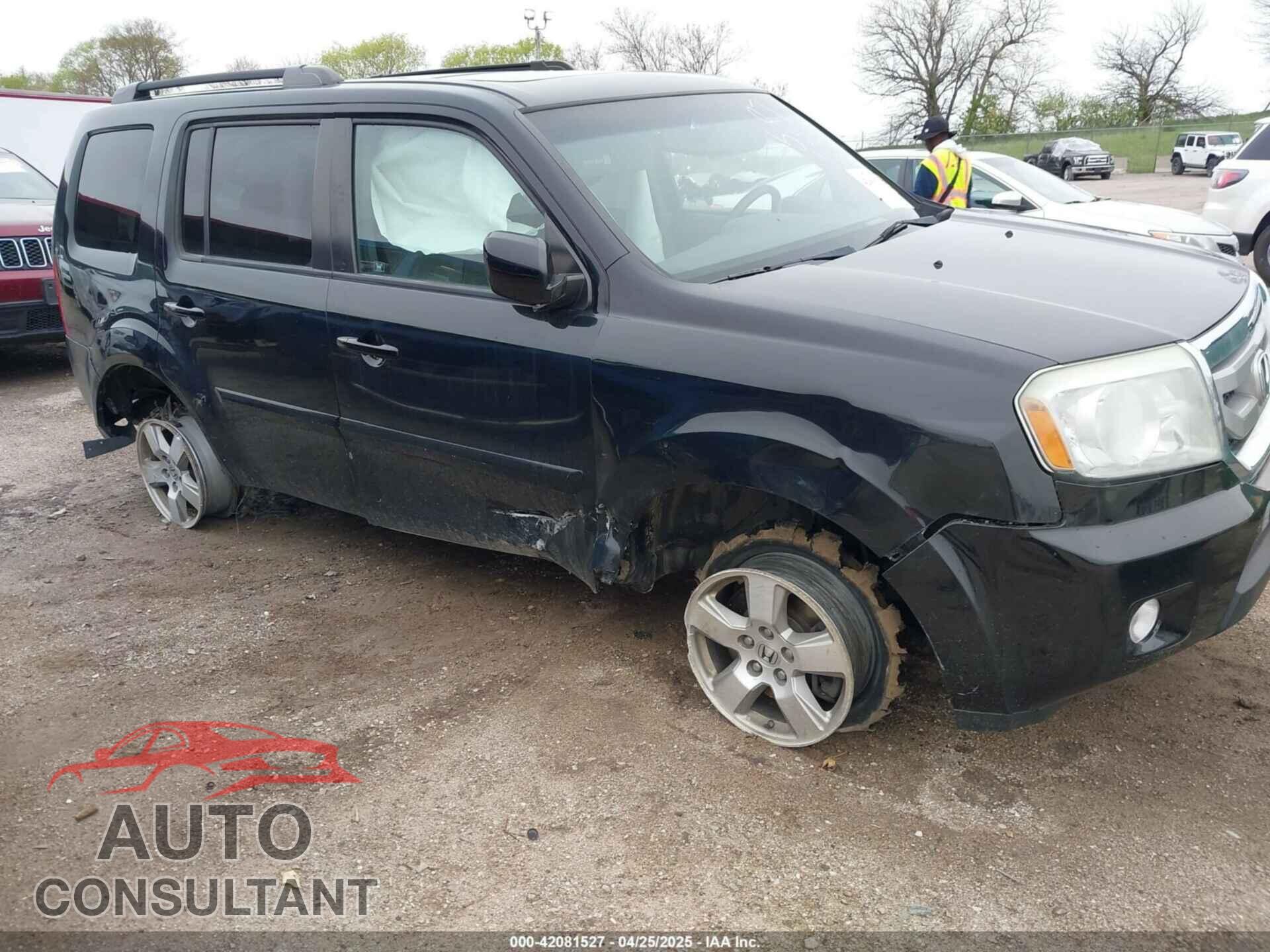 HONDA PILOT 2011 - 5FNYF4H57BB107317