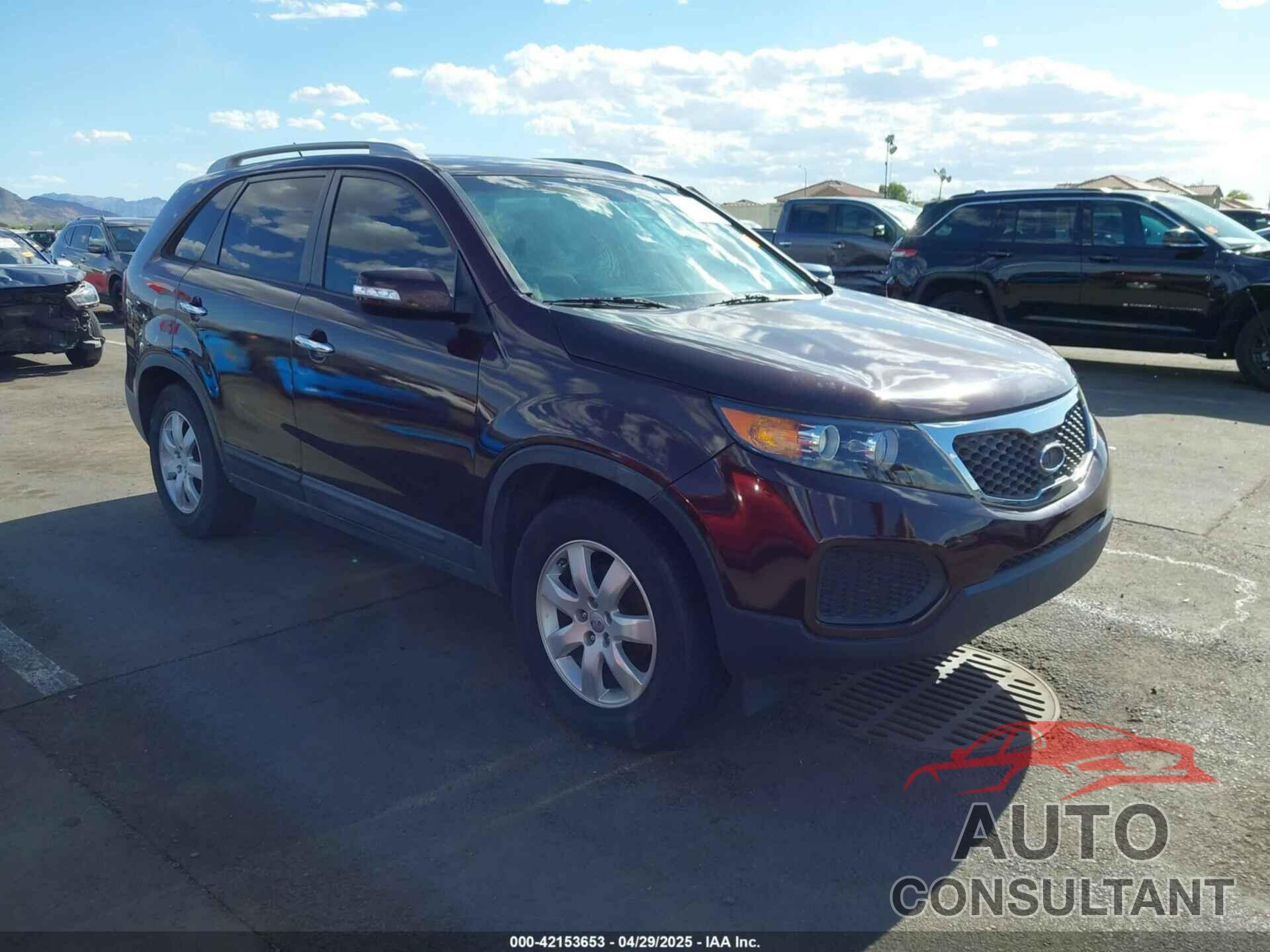 KIA SORENTO 2012 - 5XYKT4A22CG279442