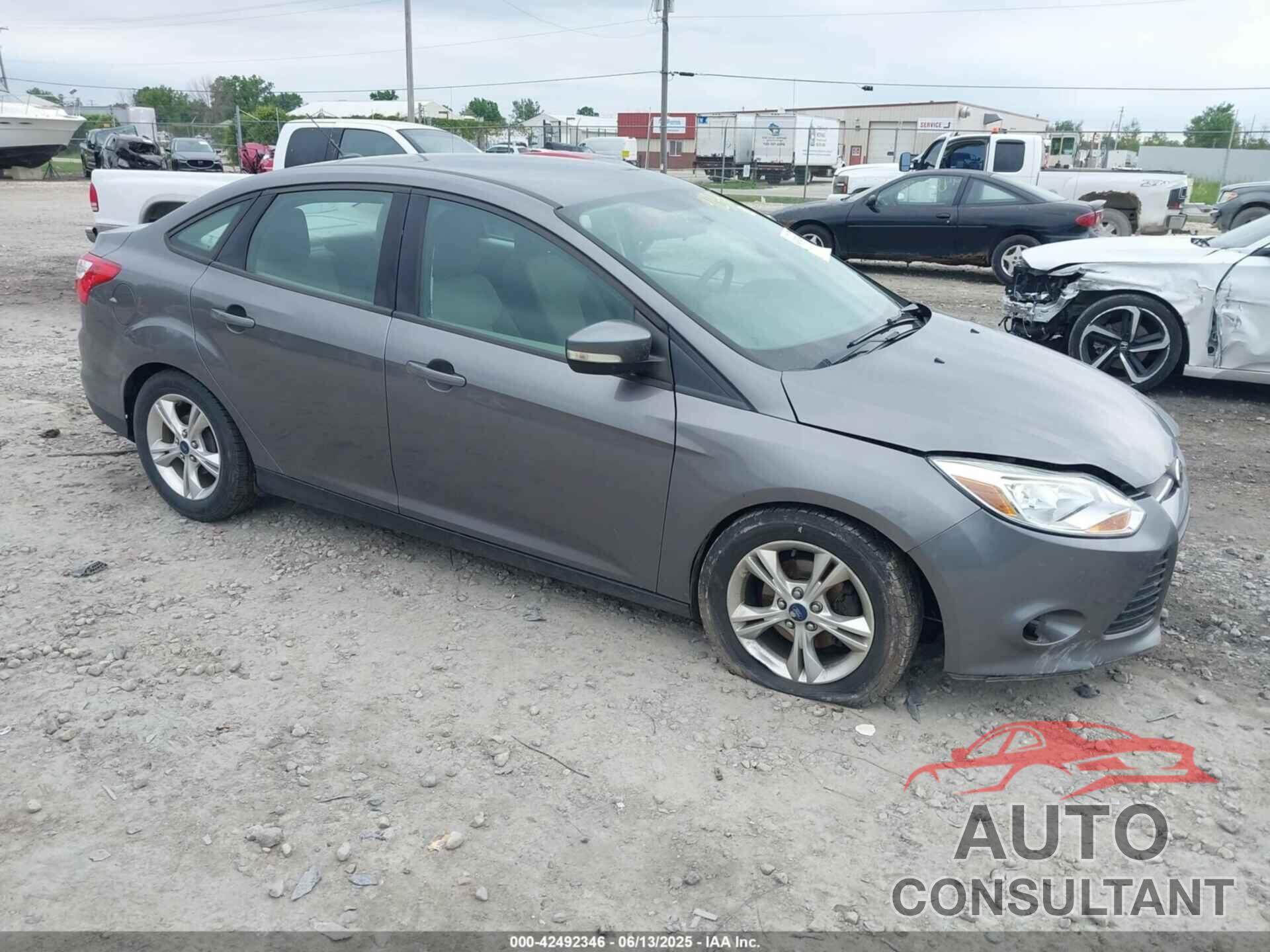 FORD FOCUS 2014 - 1FADP3F27EL237412