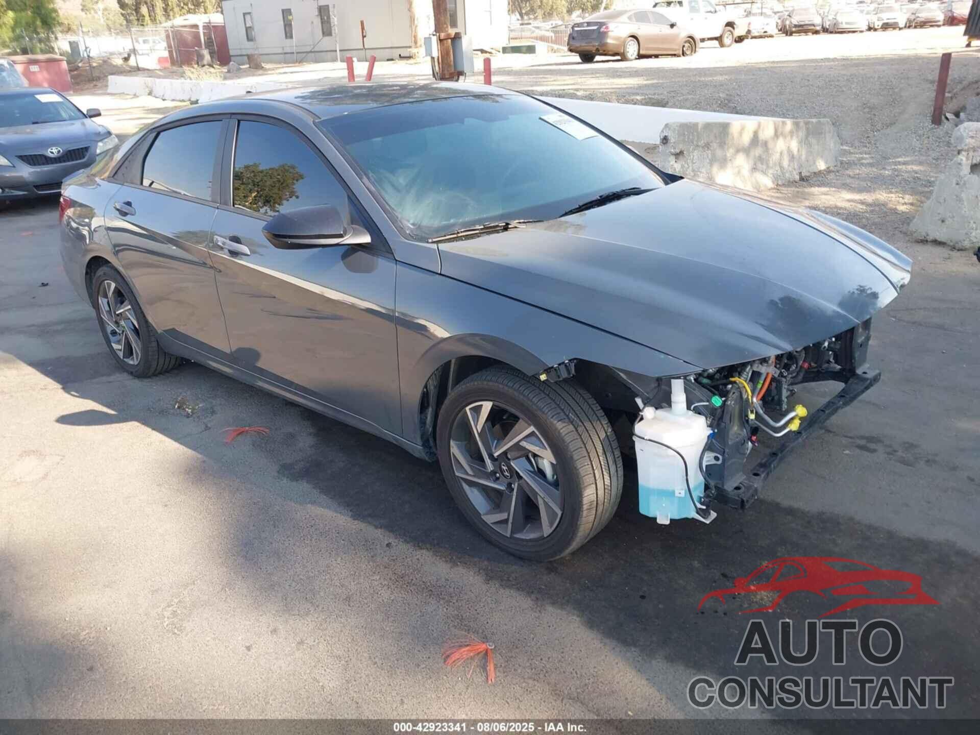 HYUNDAI ELANTRA HYBRID 2025 - KMHLM4DJ1SU125835