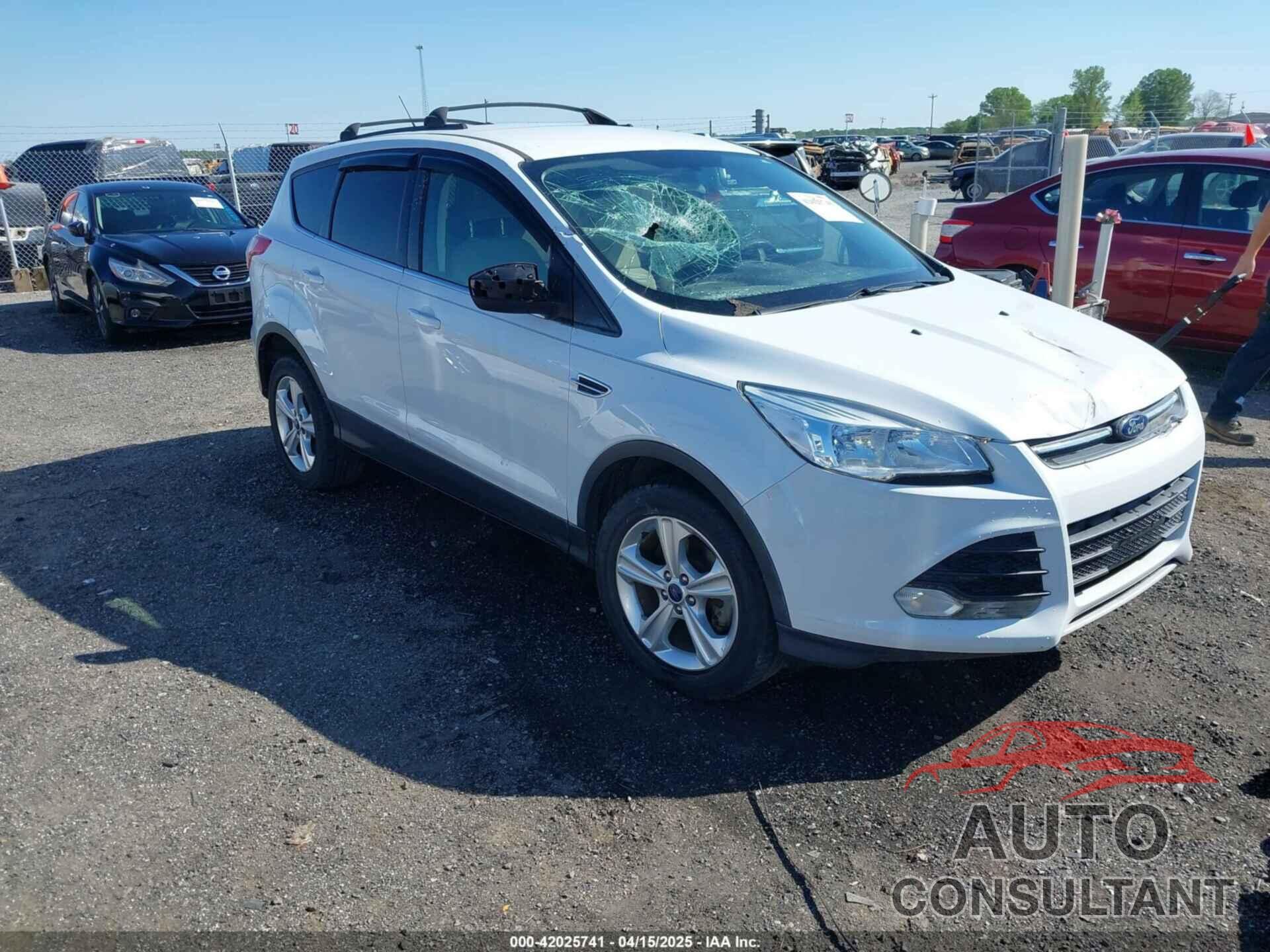 FORD ESCAPE 2013 - 1FMCU0GX9DUA60891