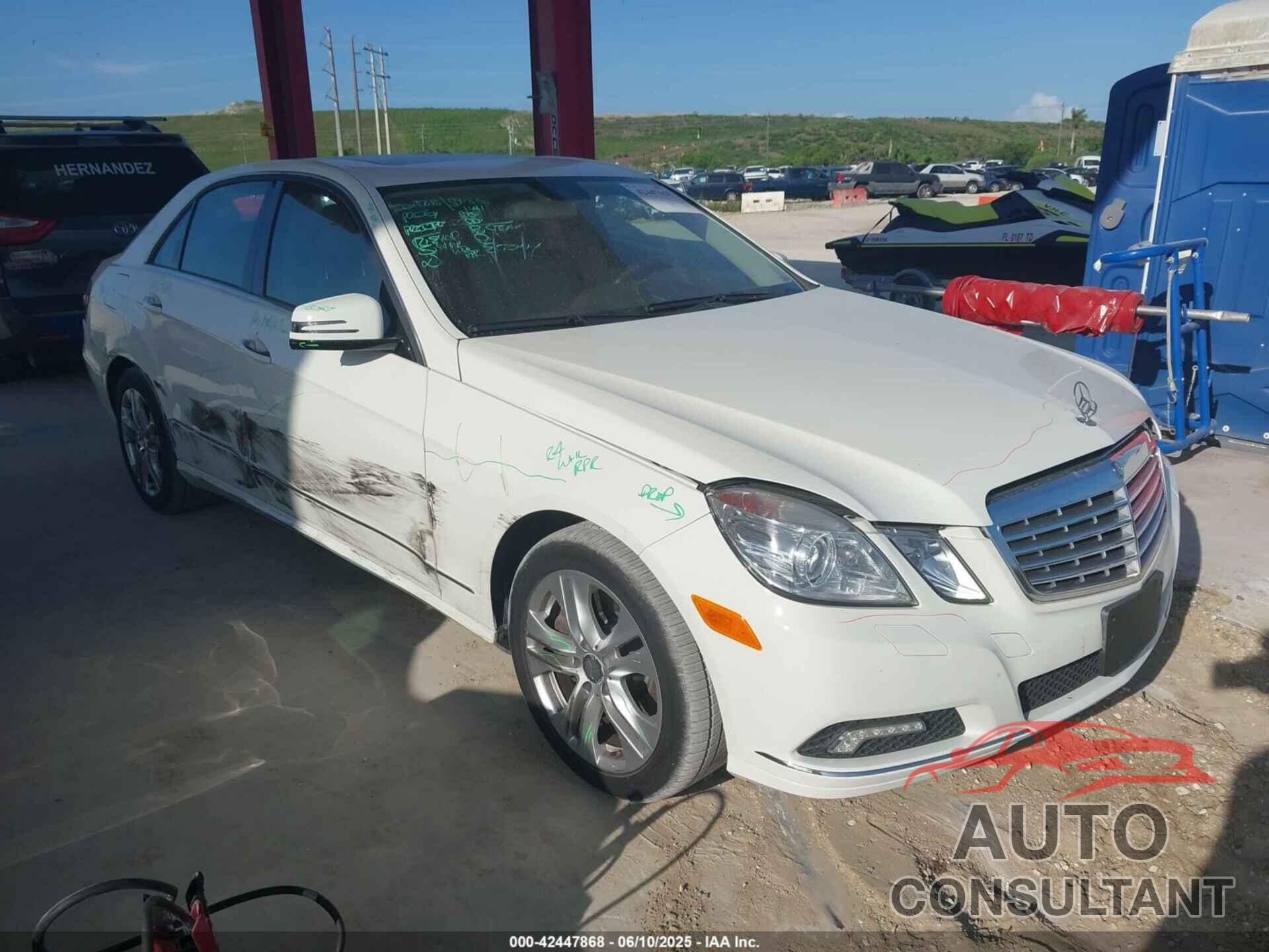 MERCEDES-BENZ E 550 2010 - WDDHF7CB2AA132816