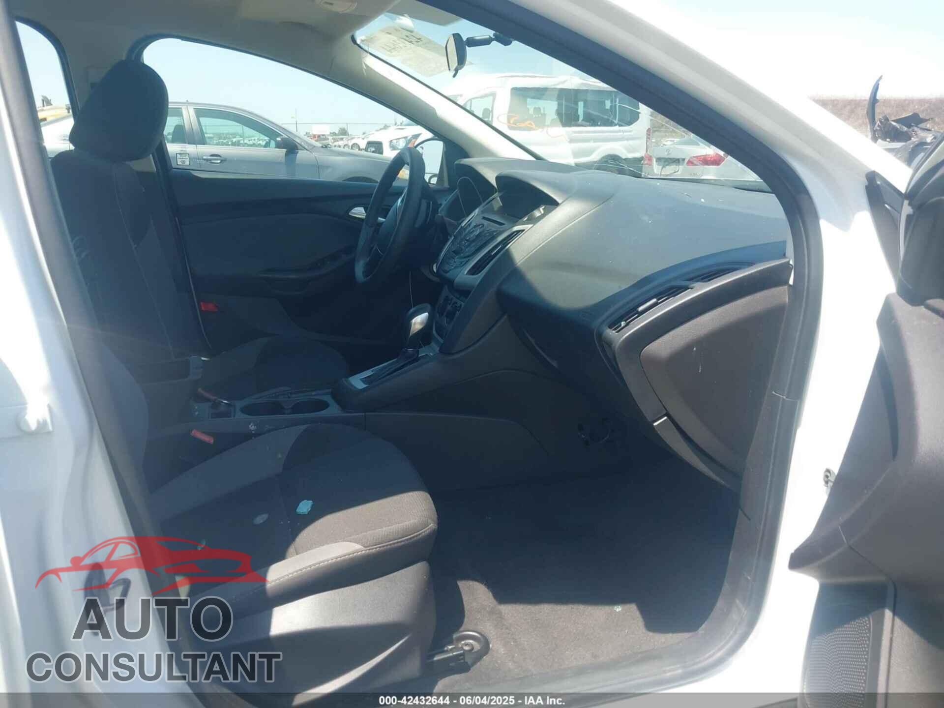 FORD FOCUS 2013 - 1FADP3F23DL332841