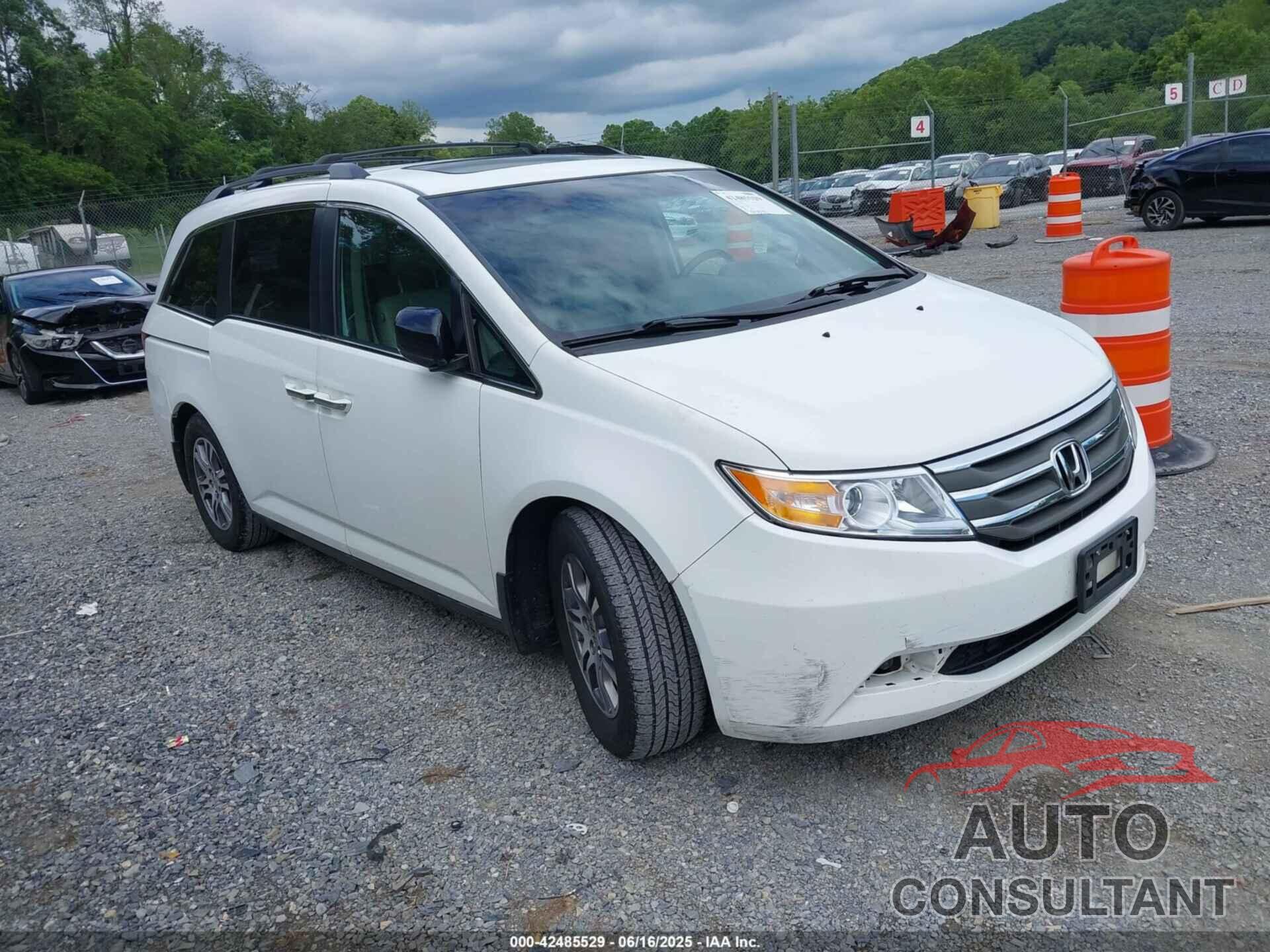HONDA ODYSSEY 2011 - 5FNRL5H61BB008312