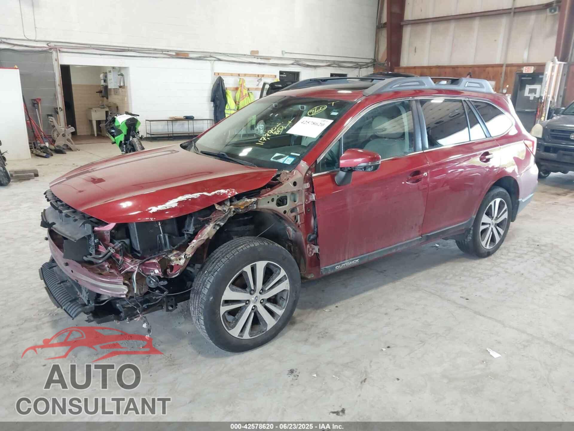 SUBARU OUTBACK 2018 - 4S4BSANC7J3350751