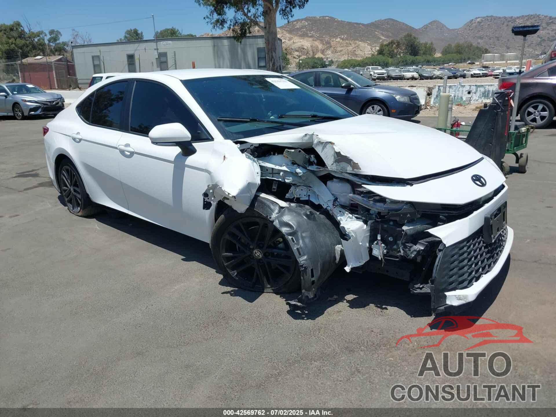 TOYOTA CAMRY 2025 - 4T1DAACK2SU545125