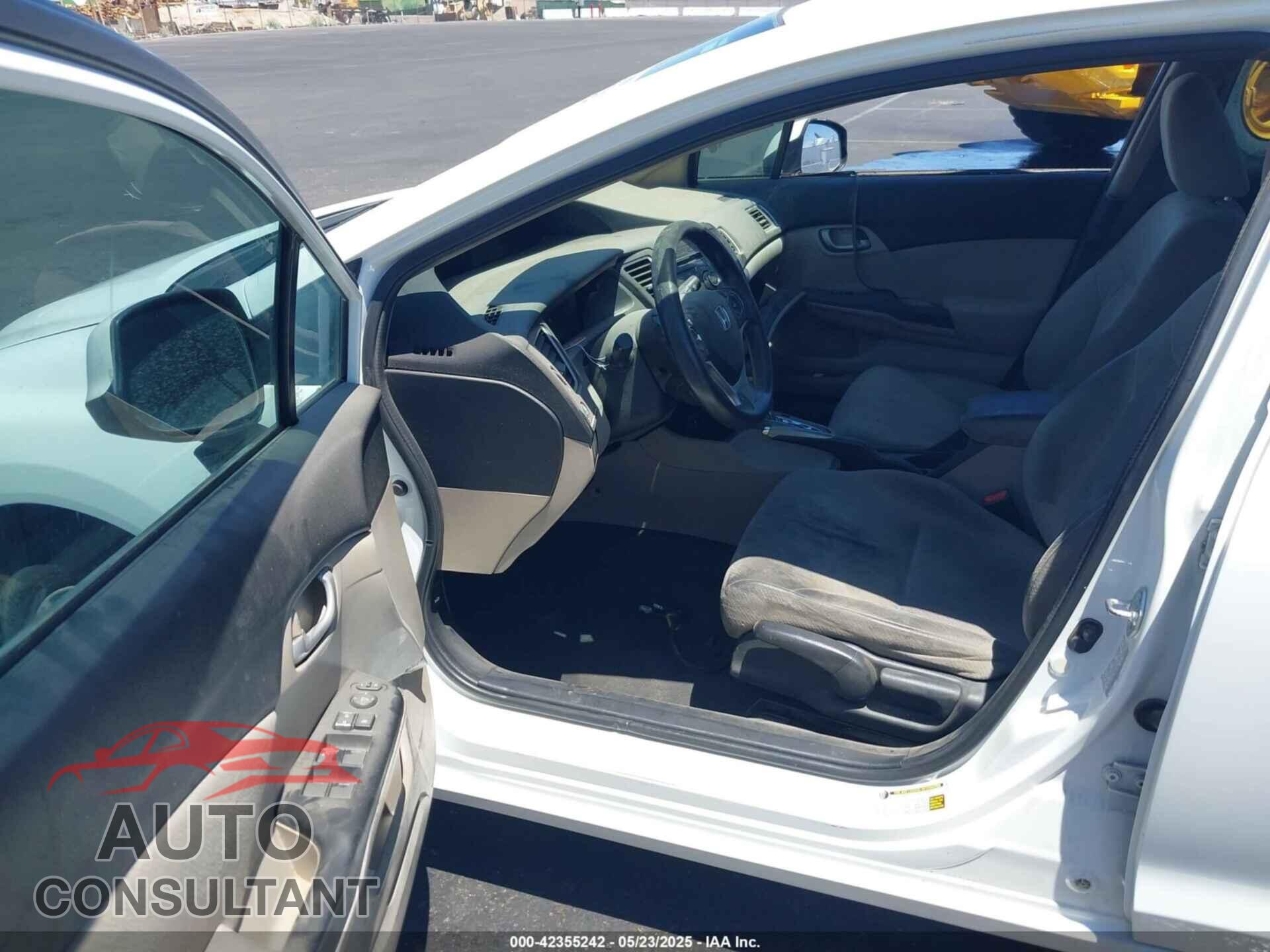HONDA CIVIC 2013 - 19XFB2F58DE047700