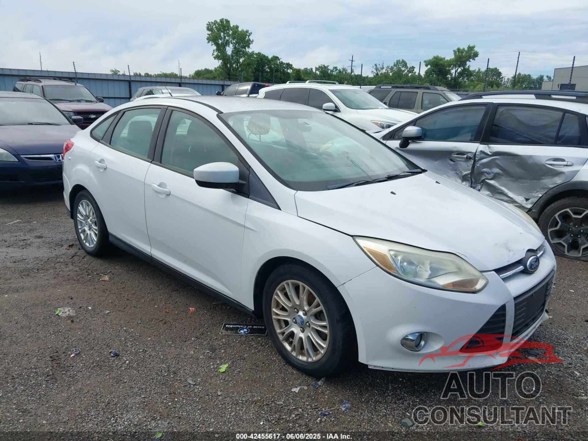 FORD FOCUS 2012 - 1FAHP3F23CL136396