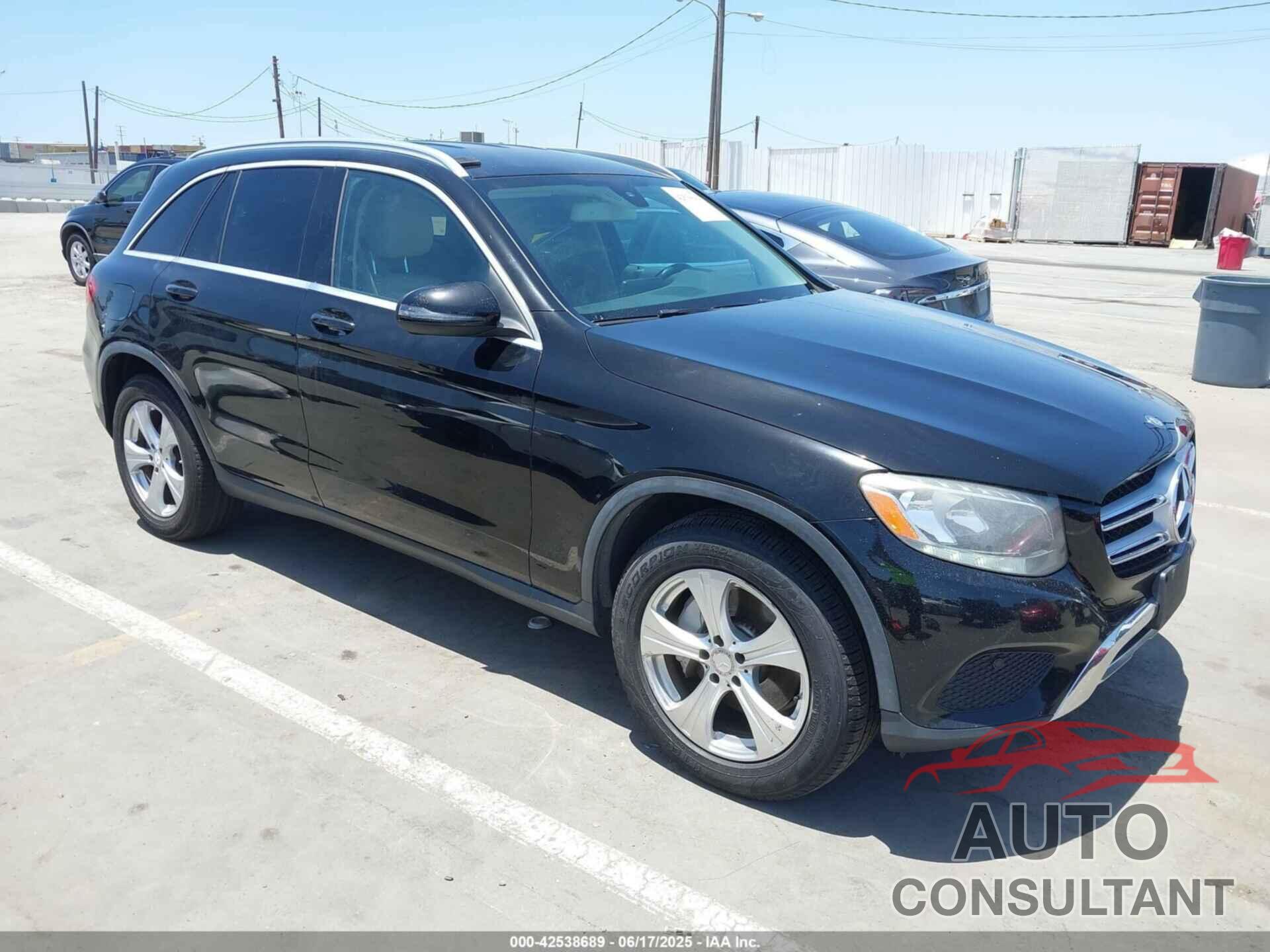 MERCEDES-BENZ GLC 300 2016 - WDC0G4JB1GF077559