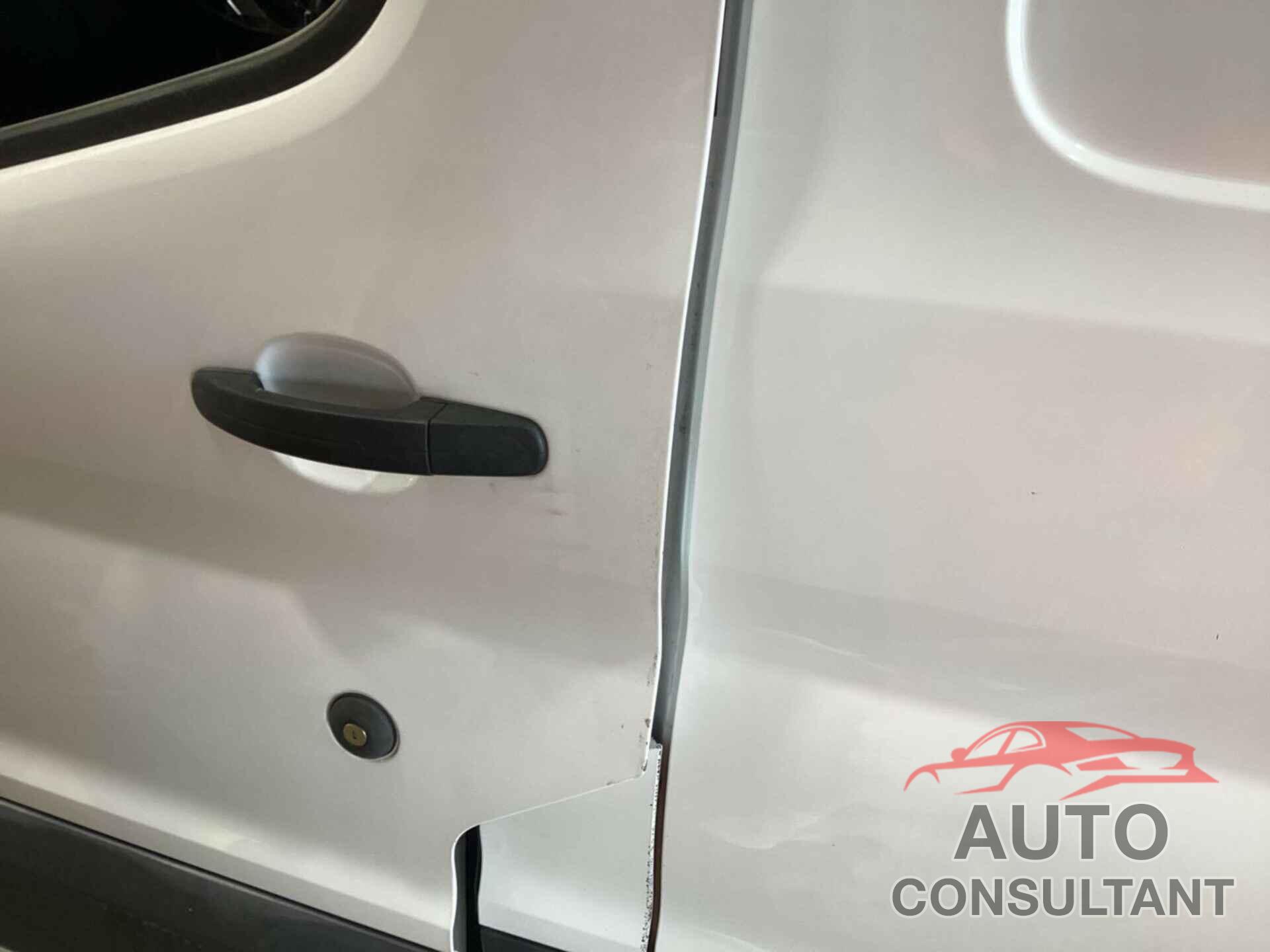 FORD TRANSIT-250 2015 - 1FTNR1ZM1FKA44965