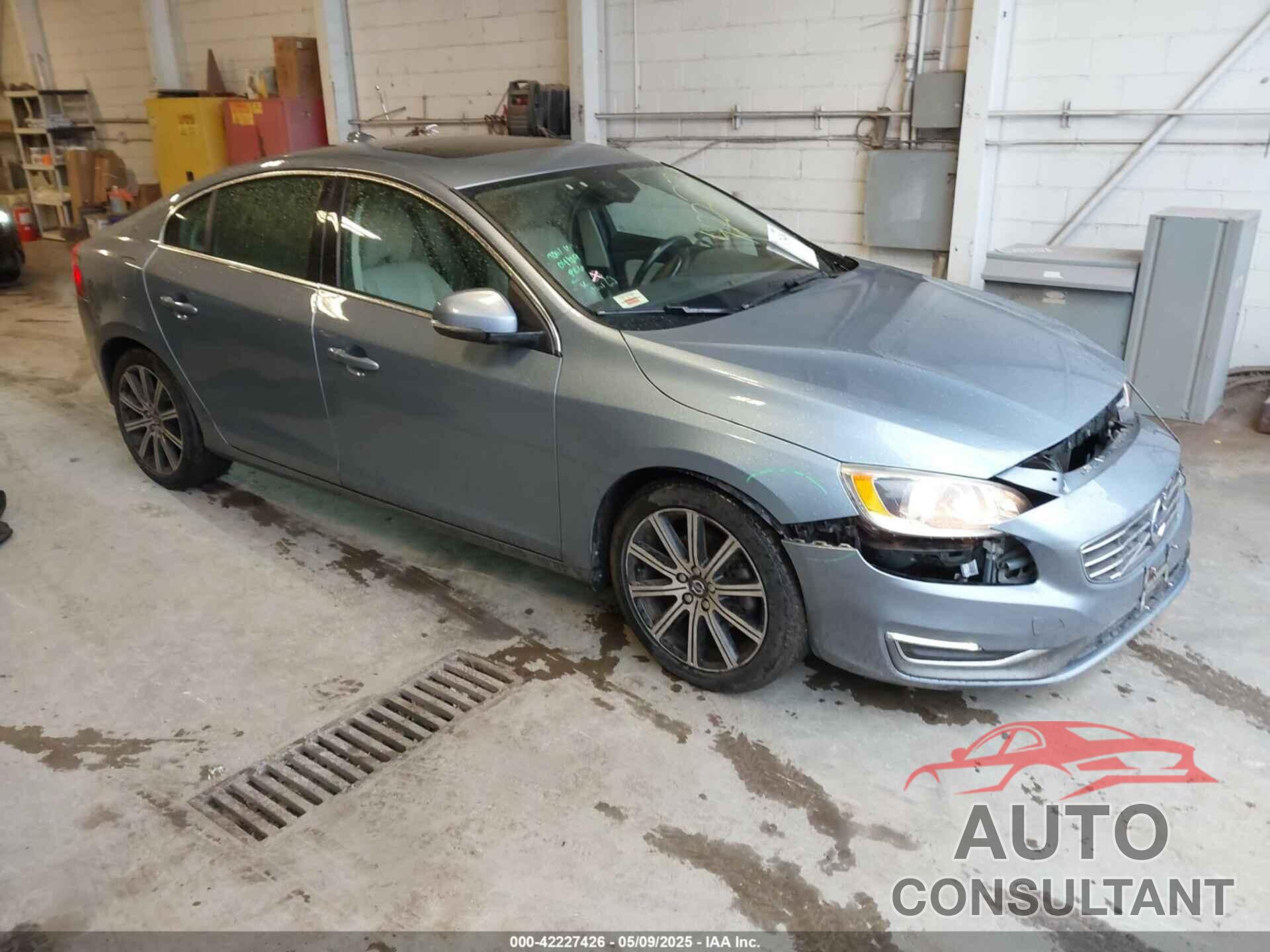 VOLVO S60 INSCRIPTION 2017 - LYV402HK7HB138376