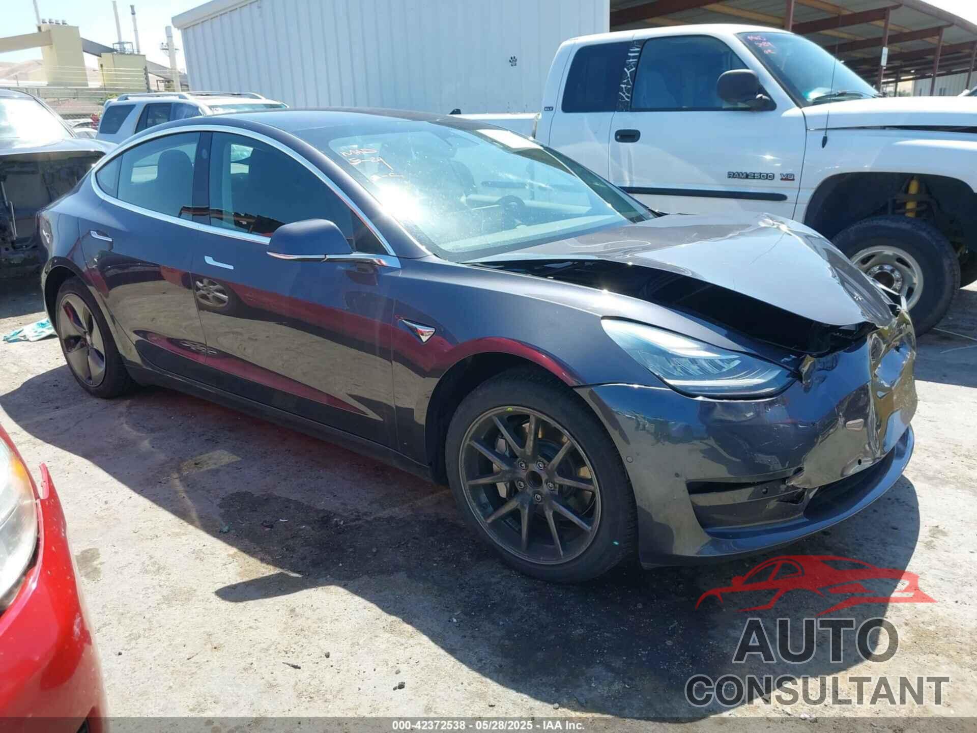 TESLA MODEL 3 2018 - 5YJ3E1EA3JF123798