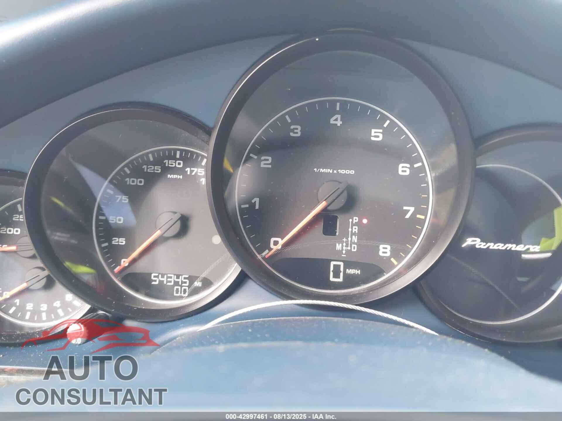 PORSCHE PANAMERA 2011 - WP0AA2A72BL012256