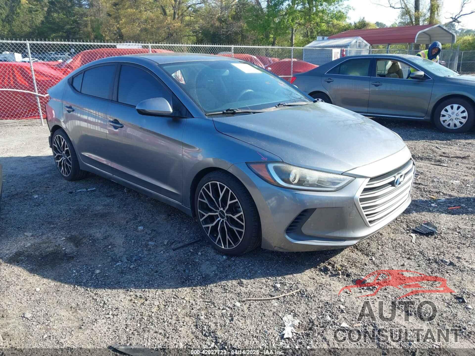 HYUNDAI ELANTRA 2017 - KMHD74LF3HU076641