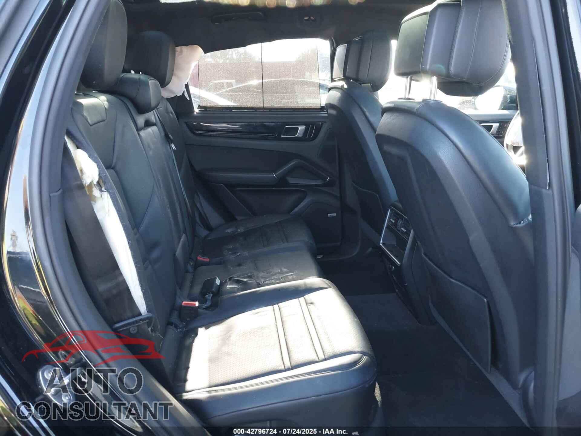 PORSCHE CAYENNE 2019 - WP1AA2AY9KDA07072
