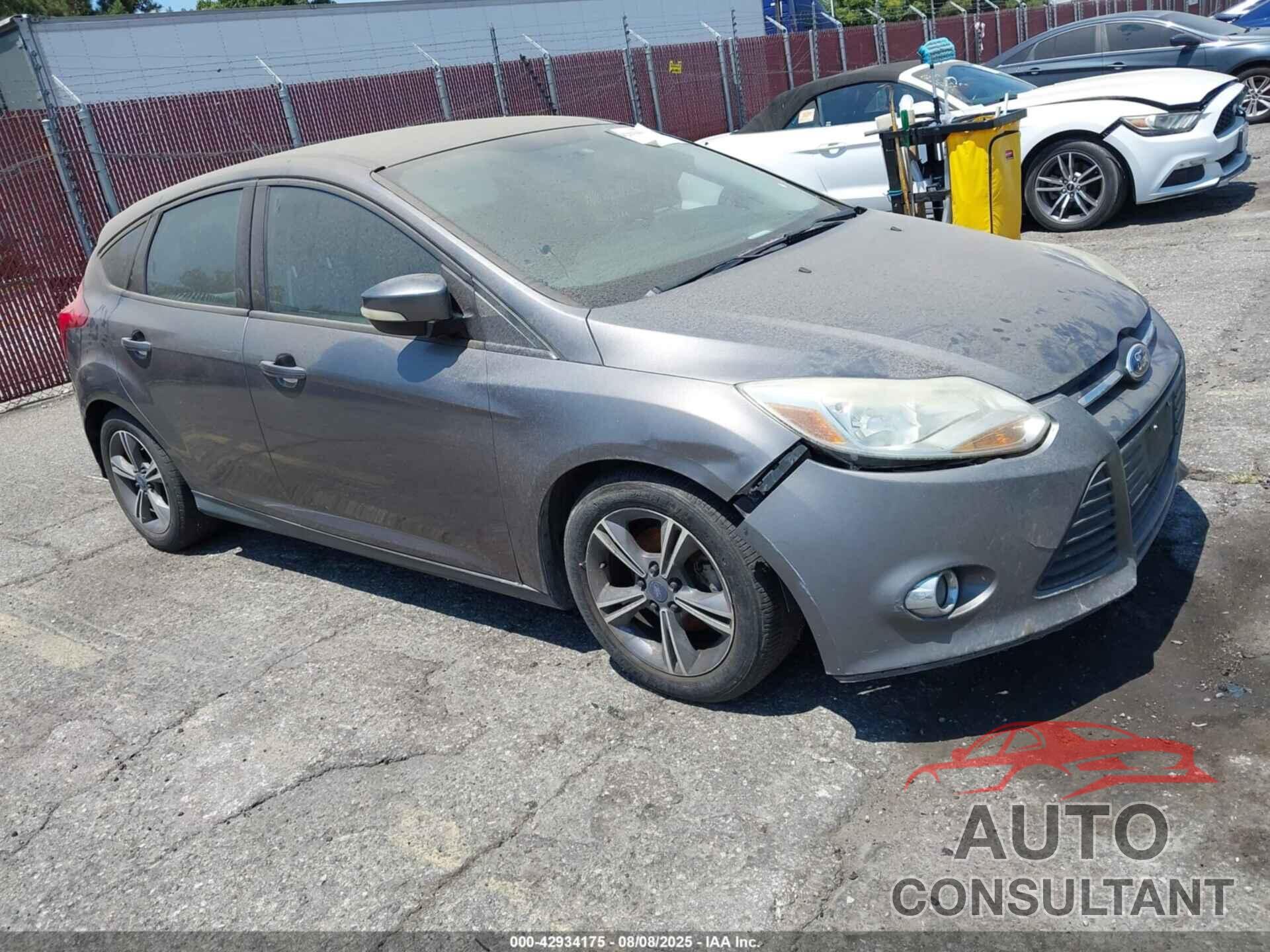 FORD FOCUS 2014 - 1FADP3K28EL374557