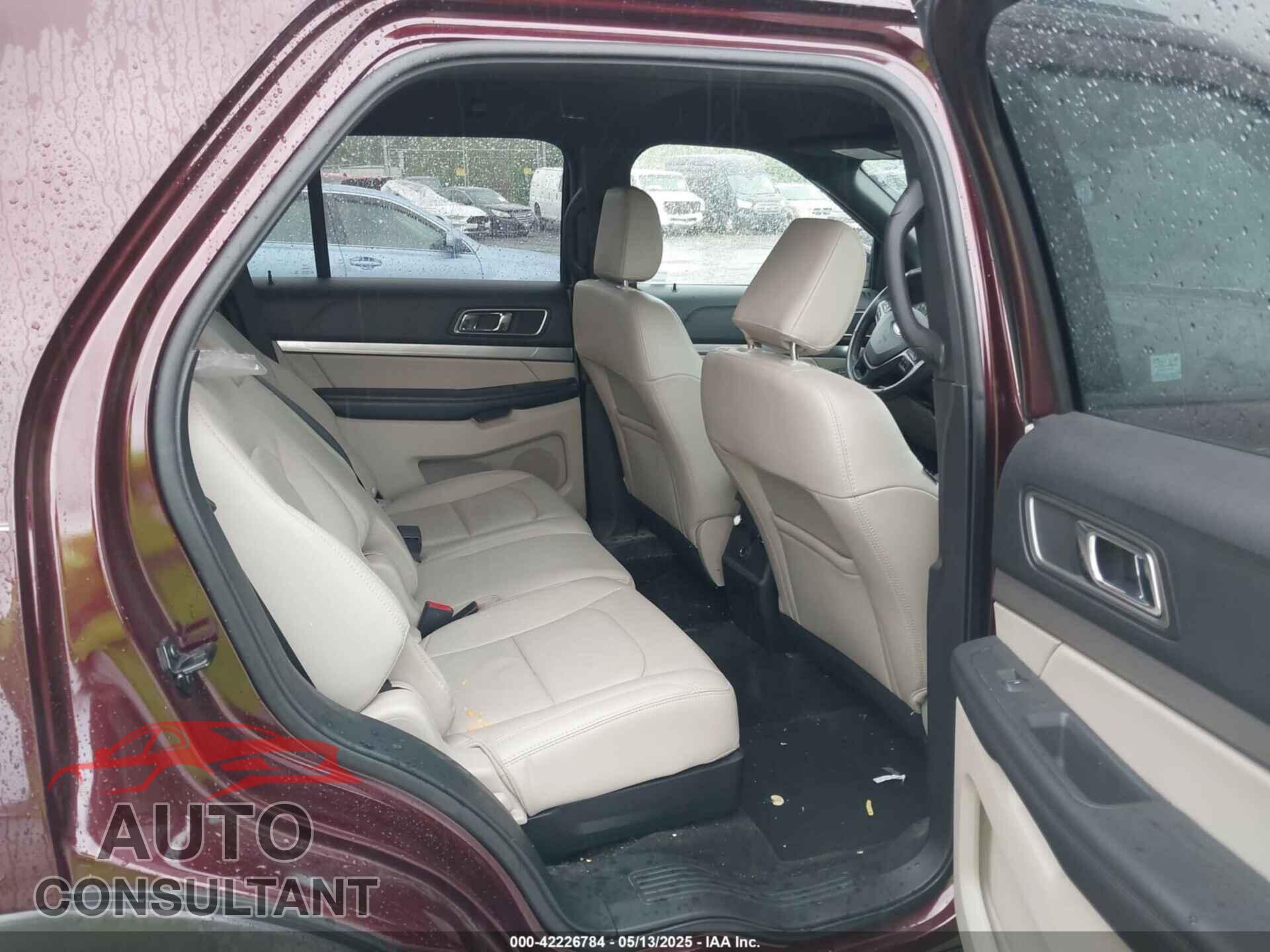 FORD EXPLORER 2018 - 1FM5K8DHXJGB02893