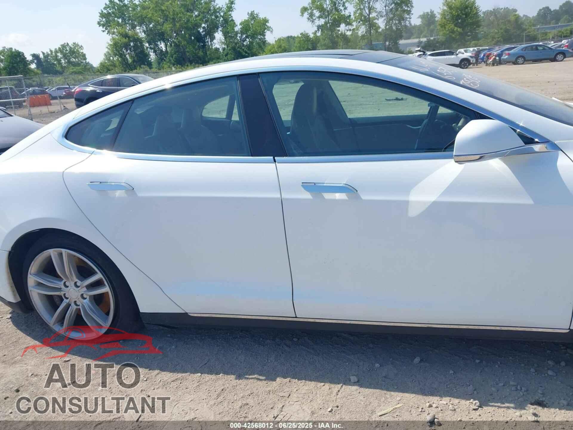 TESLA MODEL S 2016 - 5YJSA1E13GF129925