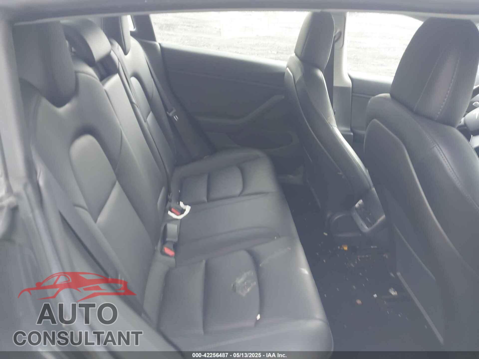 TESLA MODEL 3 2019 - 5YJ3E1EB6KF510193