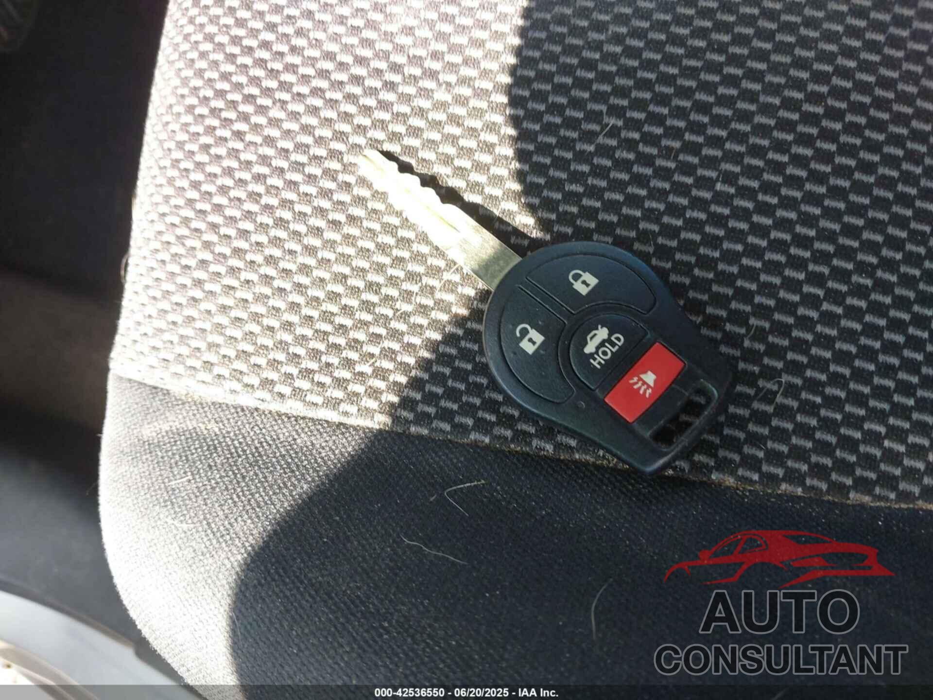 NISSAN VERSA 2017 - 3N1CN7AP8HL823974