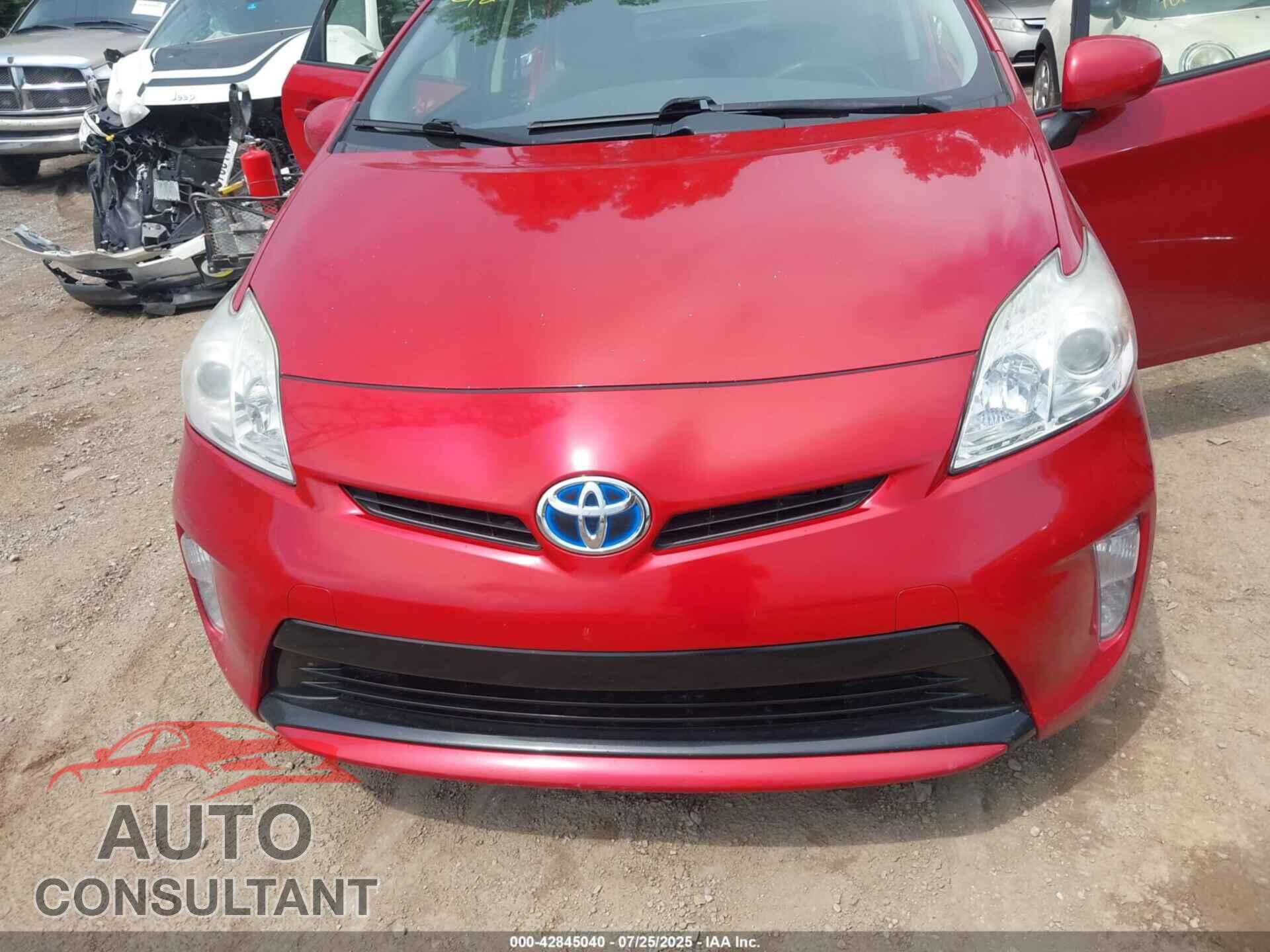TOYOTA PRIUS 2015 - JTDKN3DU6F0440645