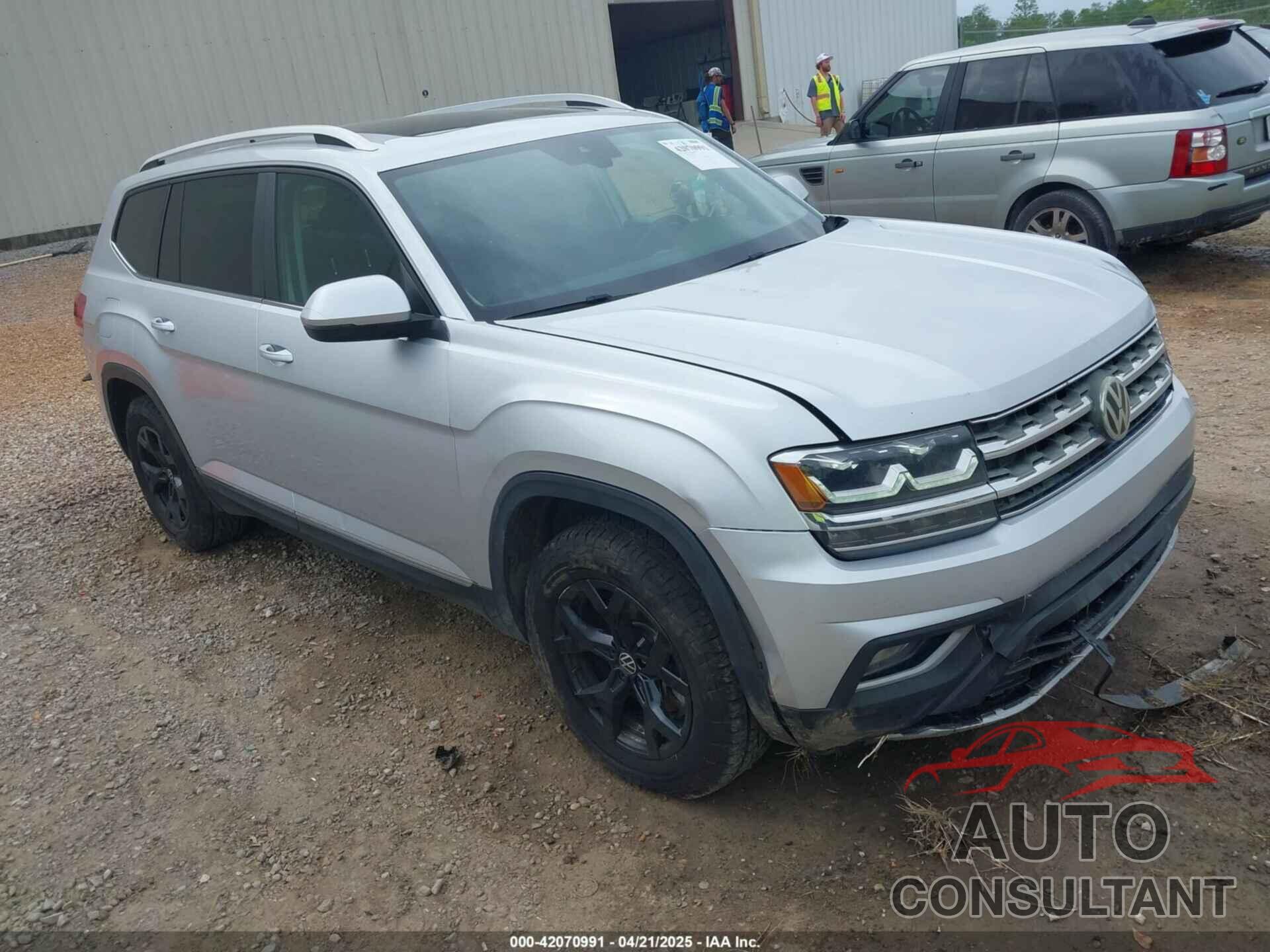 VOLKSWAGEN ATLAS 2018 - 1V2MR2CA8JC576442