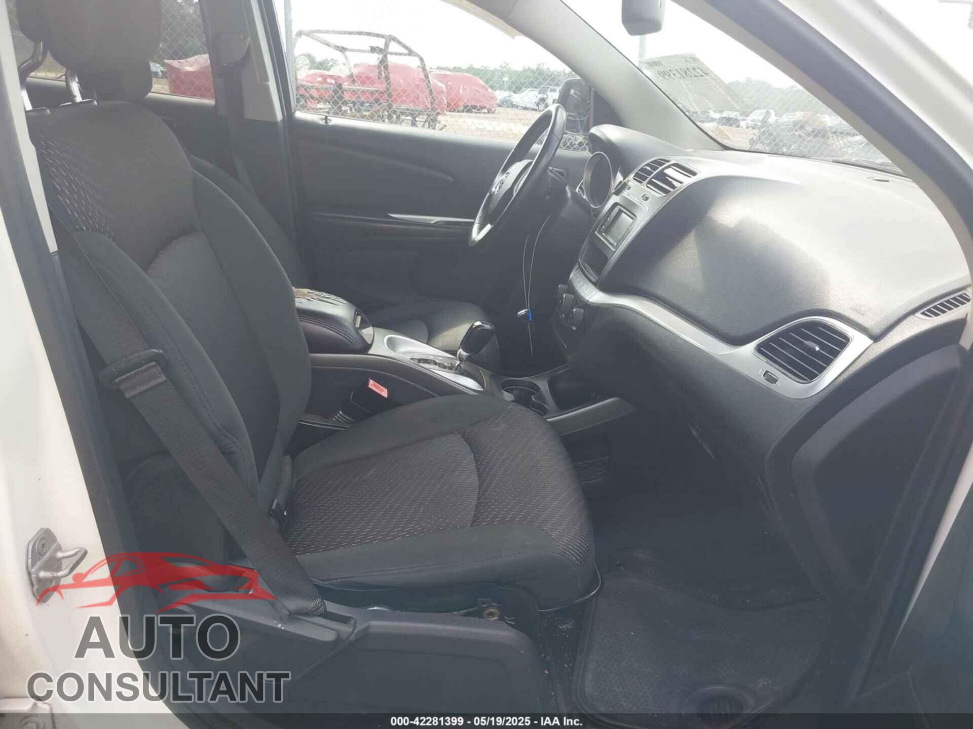 DODGE JOURNEY 2012 - 3C4PDCBG2CT134580