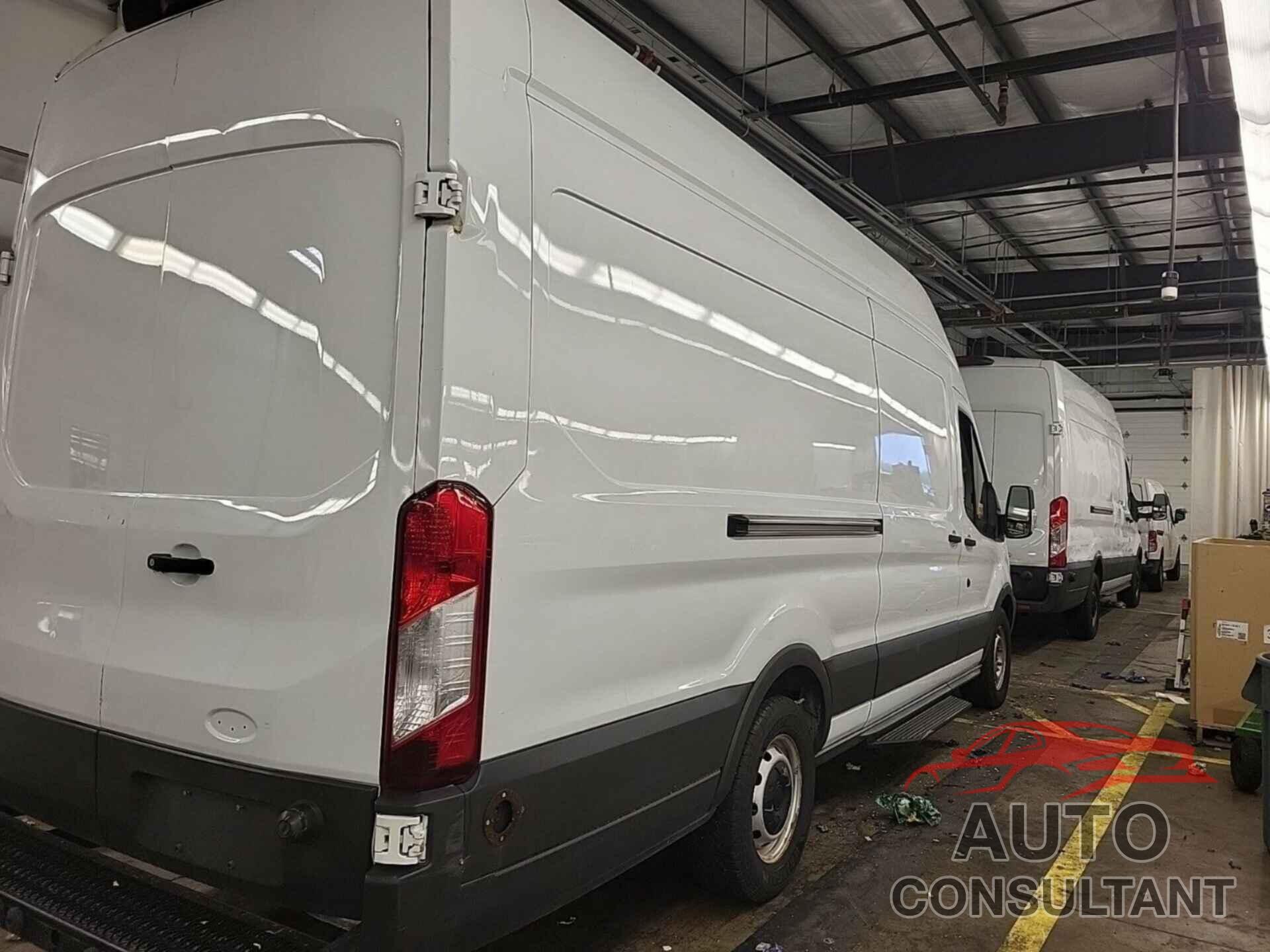 FORD TRANSIT-250 2018 - 1FTKR3XM3JKB55933