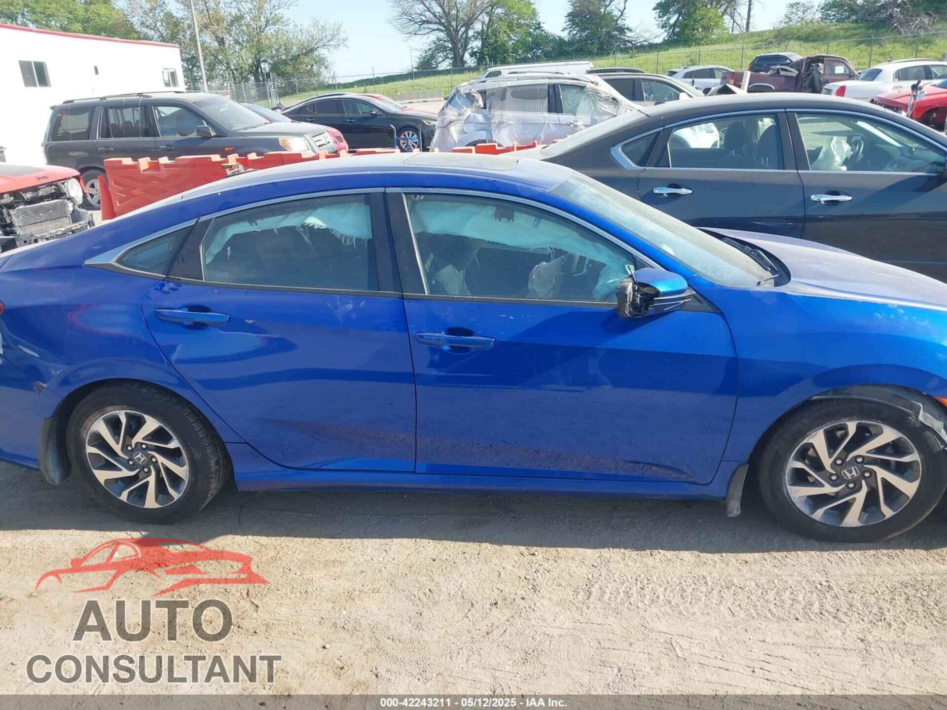 HONDA CIVIC 2017 - 19XFC2F71HE012193