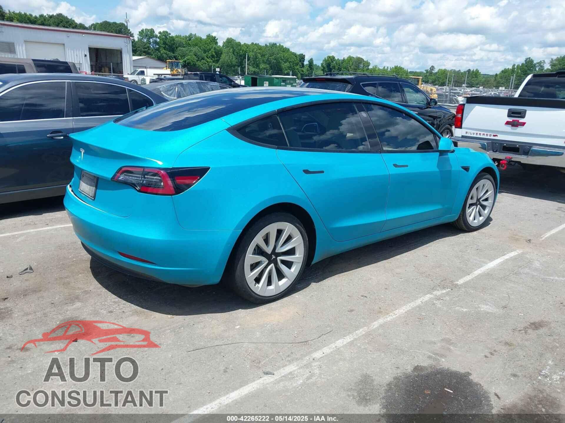 TESLA MODEL 3 2021 - 5YJ3E1EB2MF990302