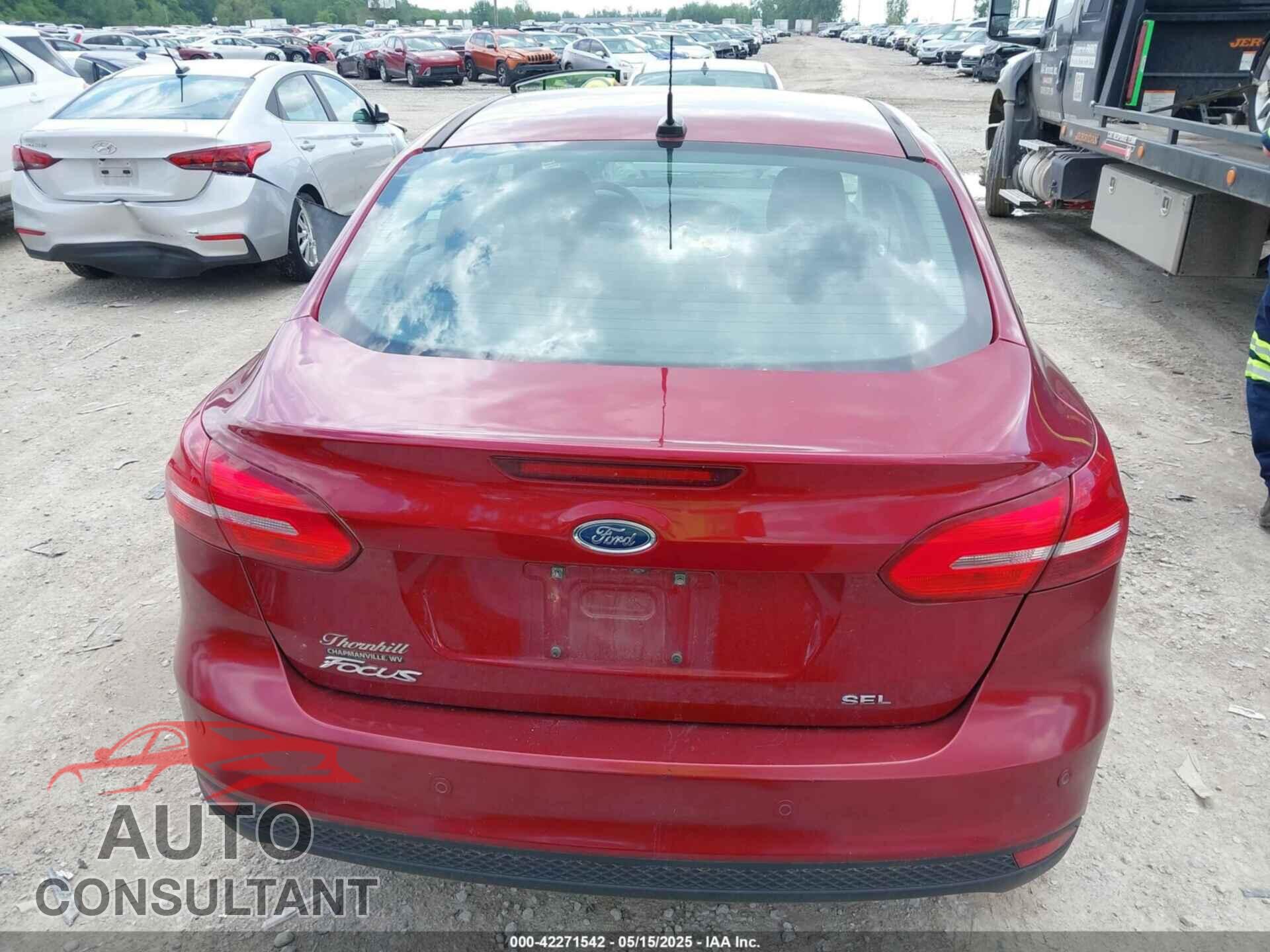 FORD FOCUS 2017 - 1FADP3H28HL340565