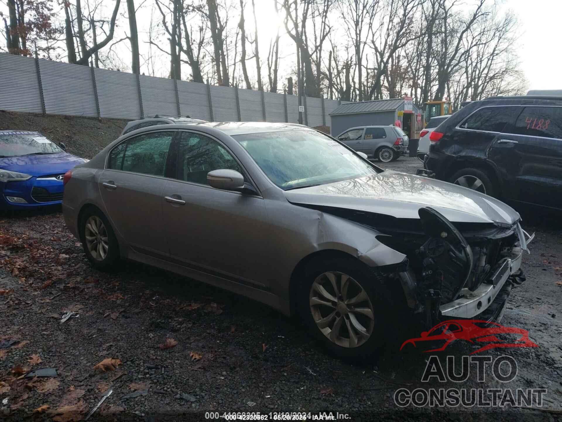 HYUNDAI GENESIS 2012 - KMHGC4DD8CU192528