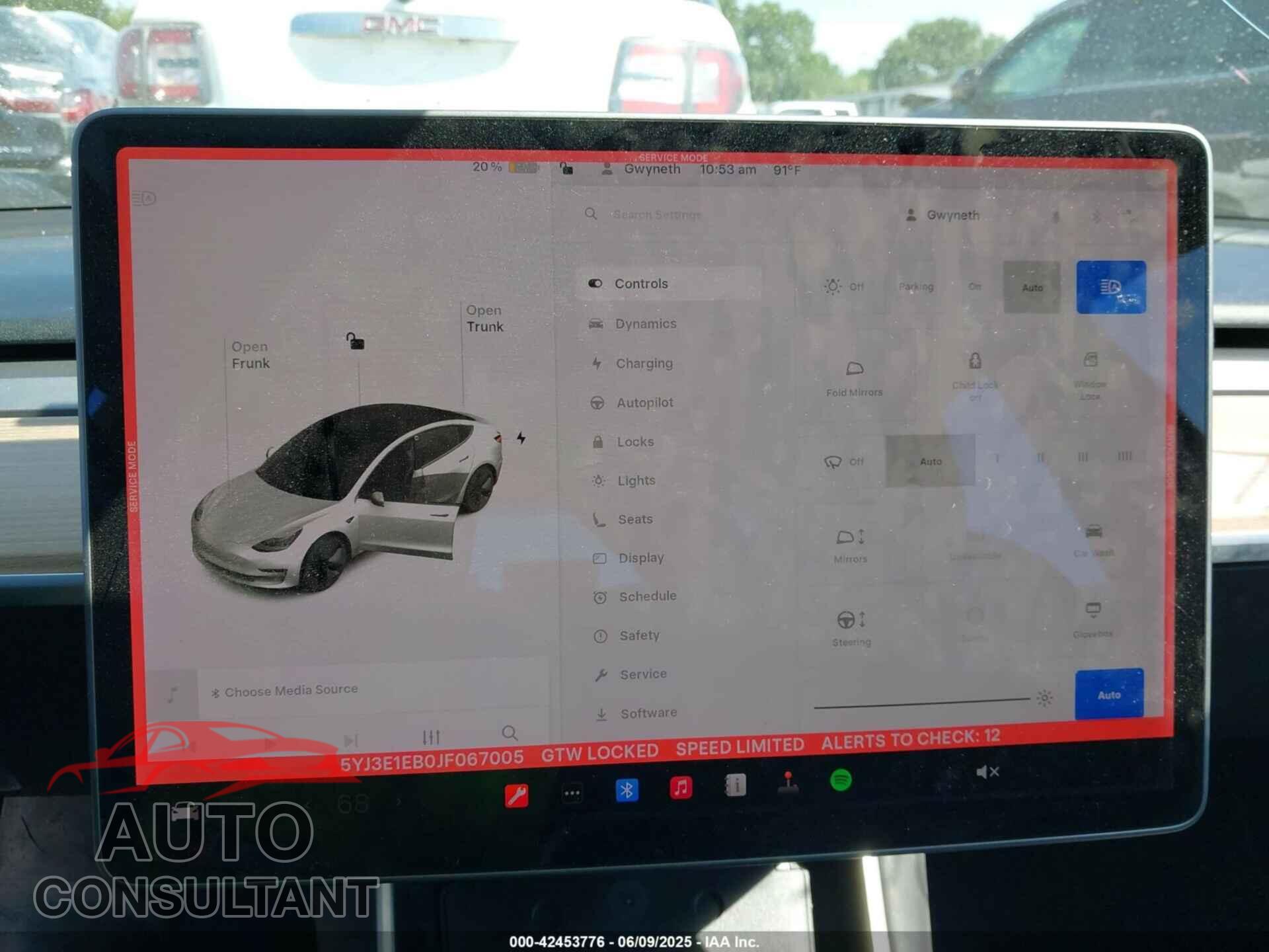 TESLA MODEL 3 2018 - 5YJ3E1EB0JF067005