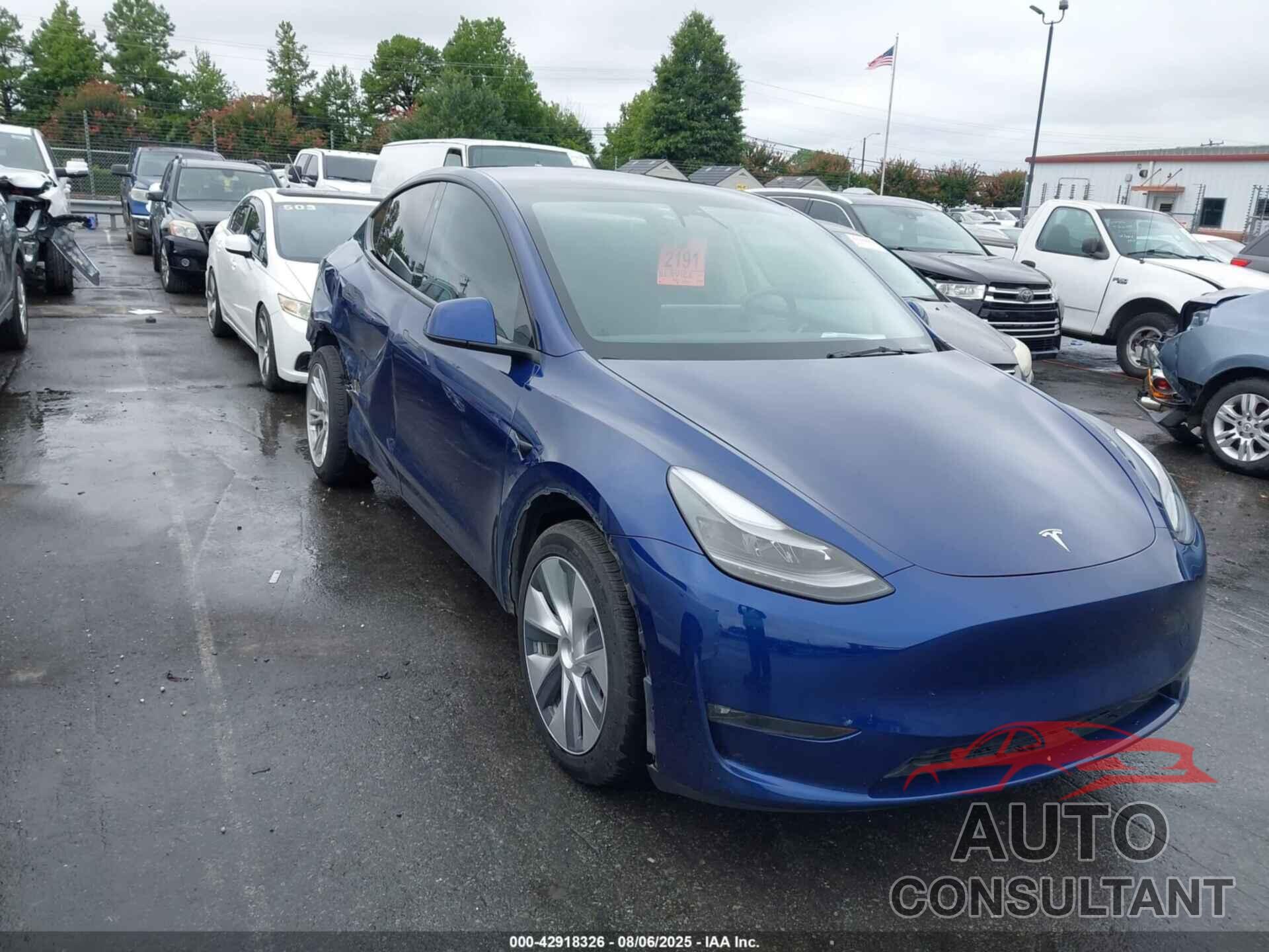 TESLA MODEL Y 2023 - 7SAYGAEE4PF671890
