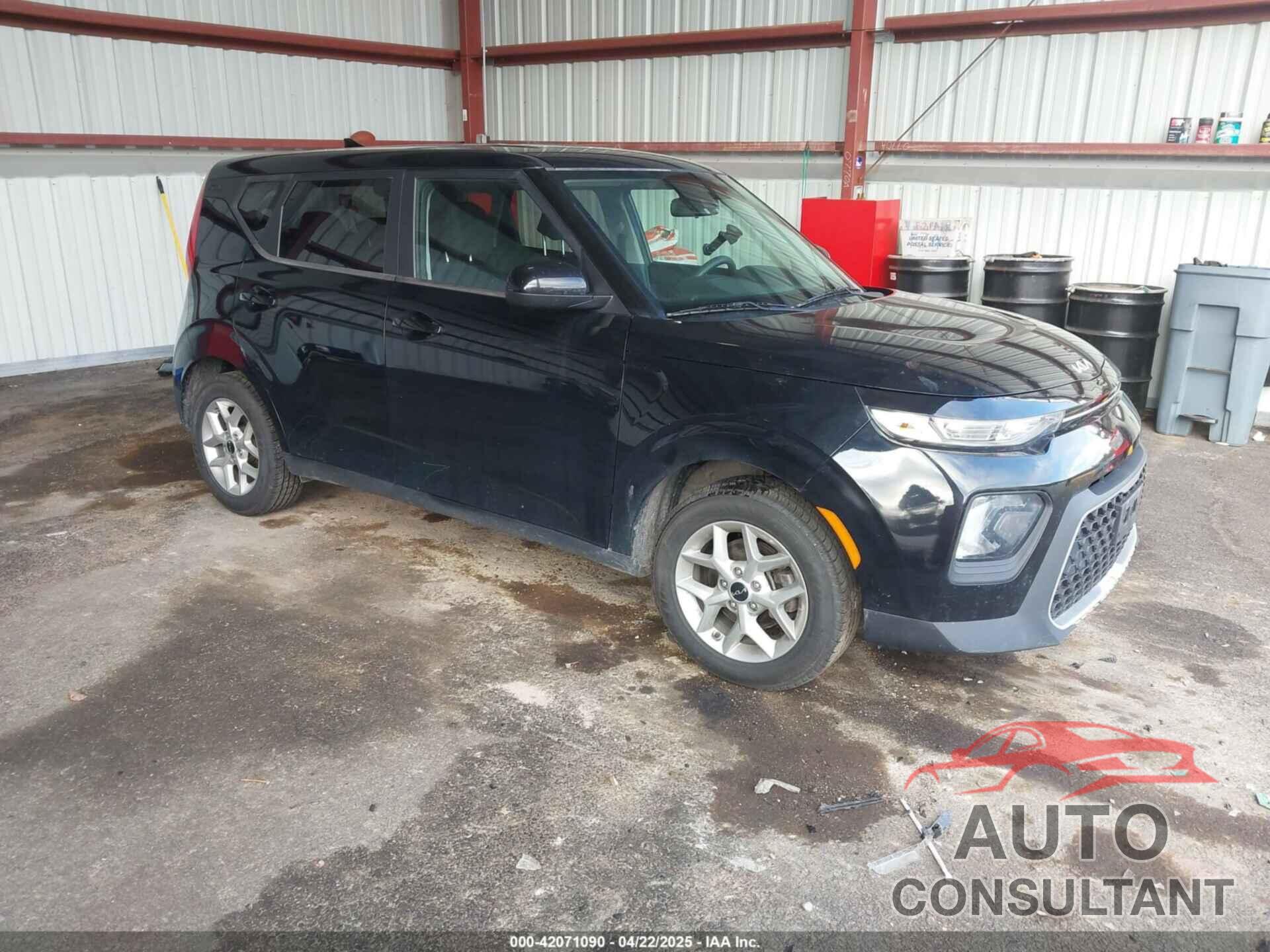 KIA SOUL 2022 - KNDJ23AU1N7162106