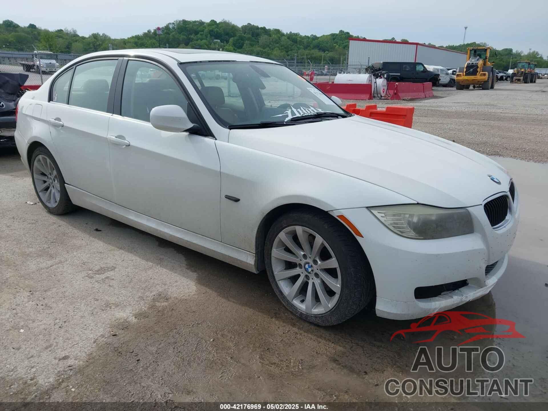 BMW 328I 2011 - WBAPH7G53BNN07625