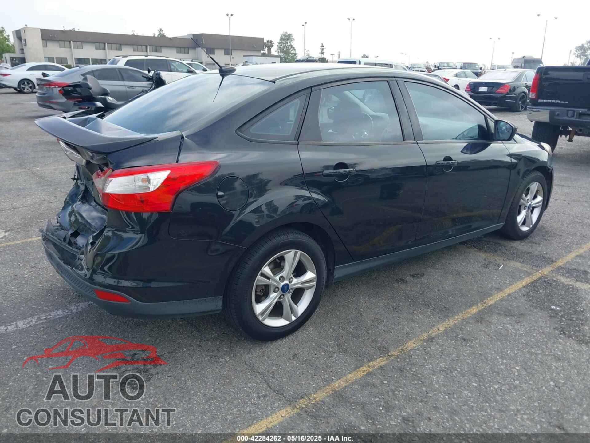 FORD FOCUS 2012 - 1FAHP3F2XCL320508