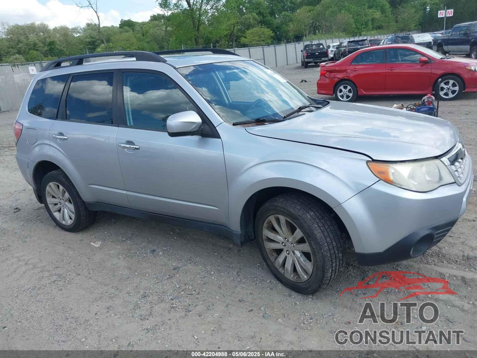 SUBARU FORESTER 2013 - JF2SHADC8DH443971