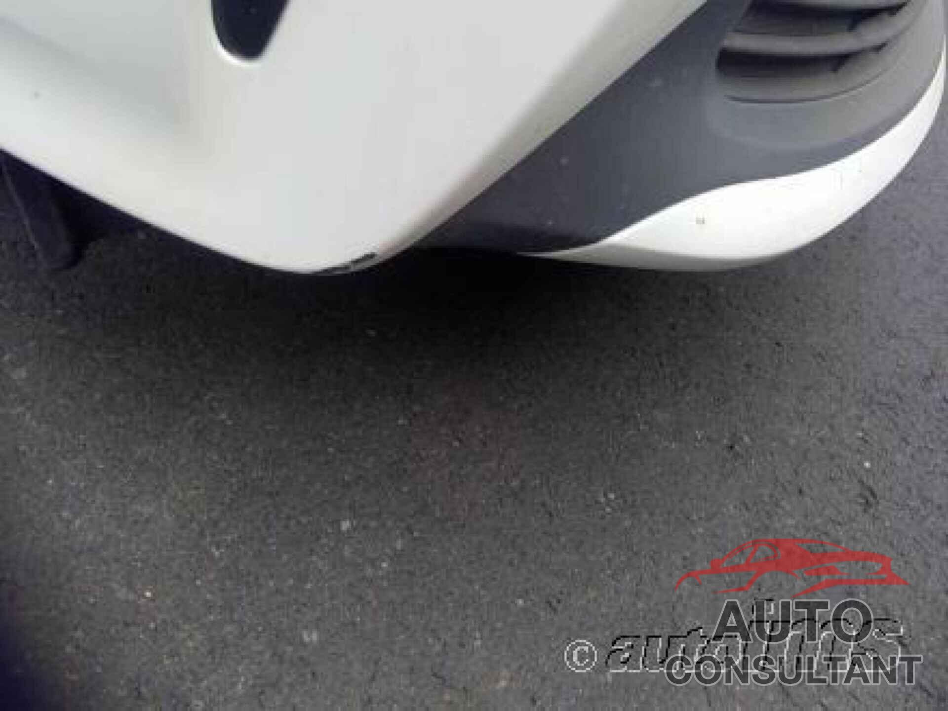 TOYOTA PRIUS 2019 - JTDKARFU2K3071383