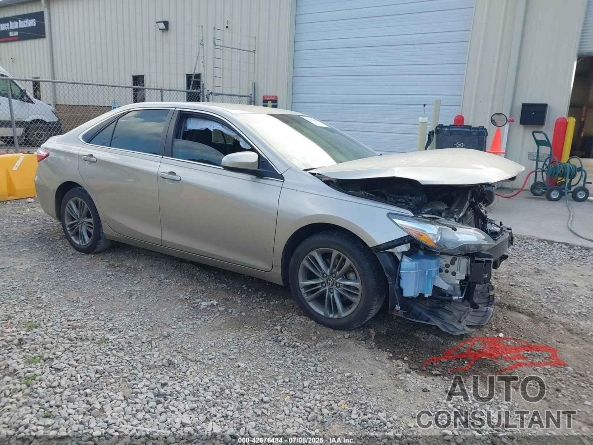 TOYOTA CAMRY 2017 - 4T1BF1FK2HU687133