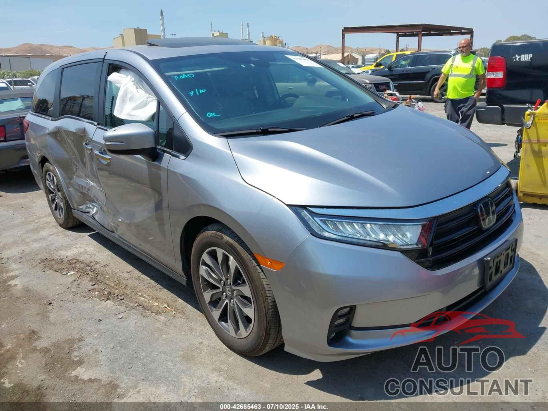 HONDA ODYSSEY 2024 - 5FNRL6H68RB004838