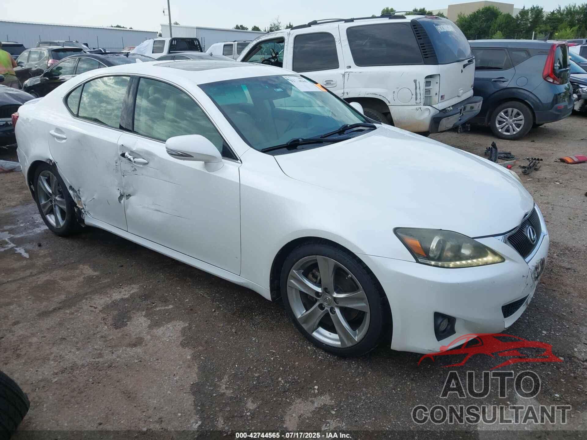 LEXUS IS 250 2011 - JTHBF5C25B5133536