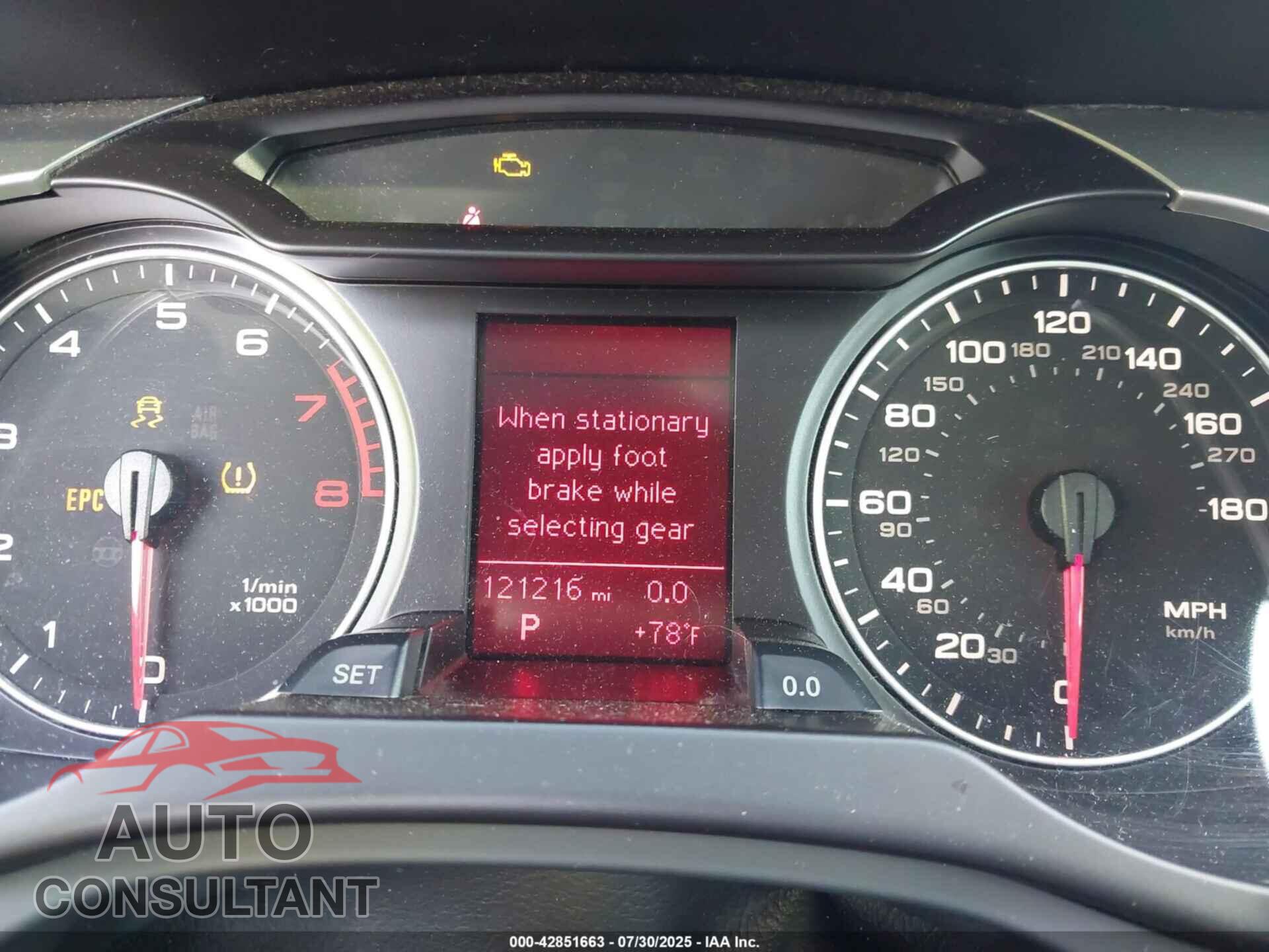 AUDI A4 2010 - WAUWFAFL7AA077327